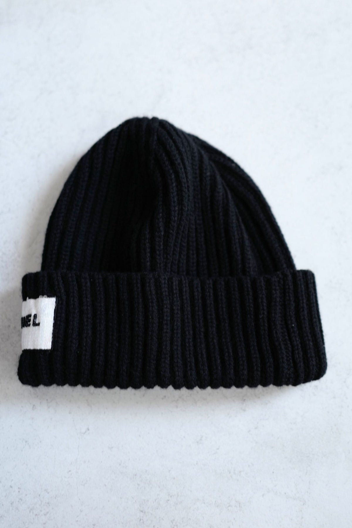 Chanel Black Cashmere Beanie Sequin CHANEL Logo Hat New 23