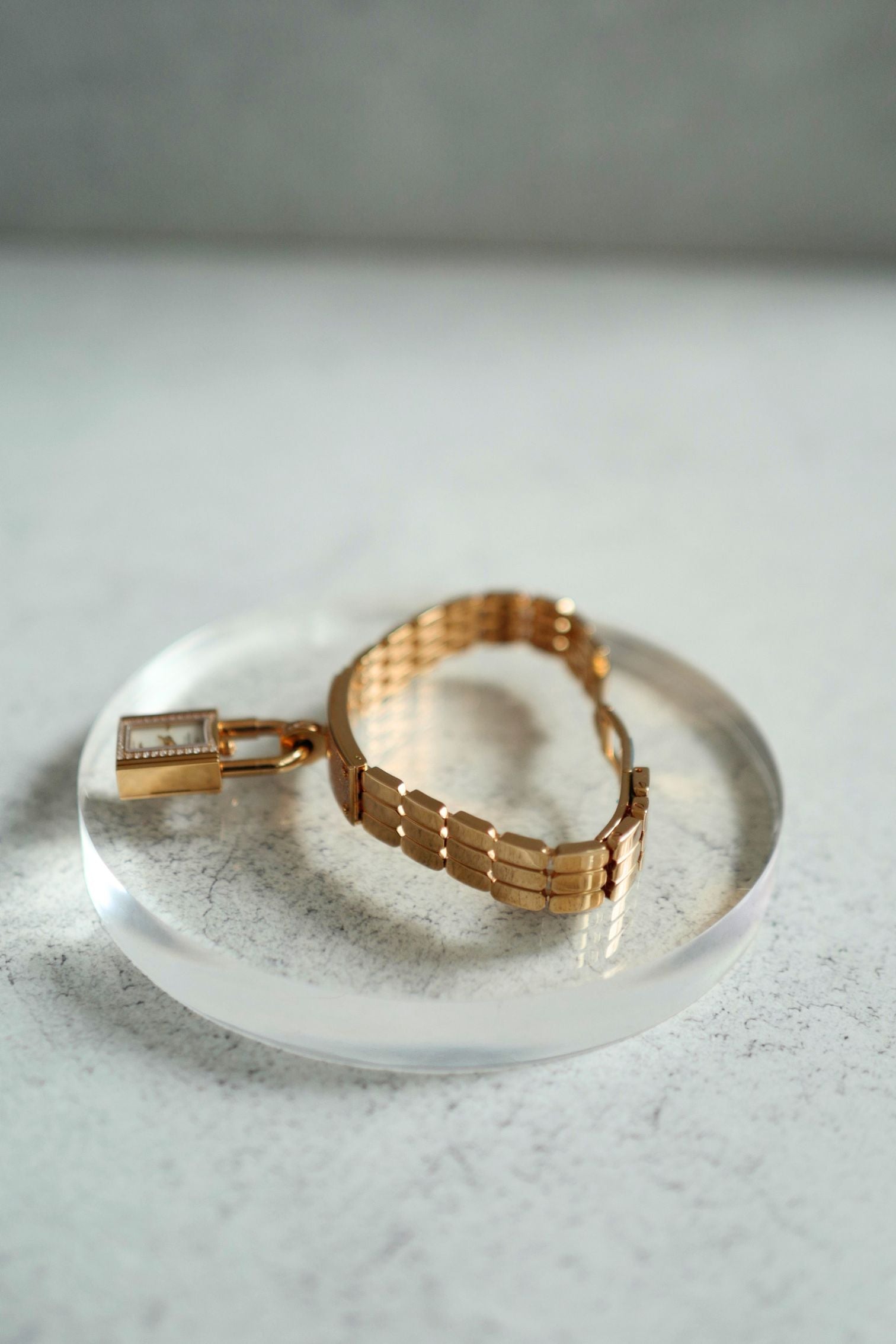 BNIB Hermes Mini Kelly Watch Rose Gold 16 mm With Diamond Set Over $40K Retail