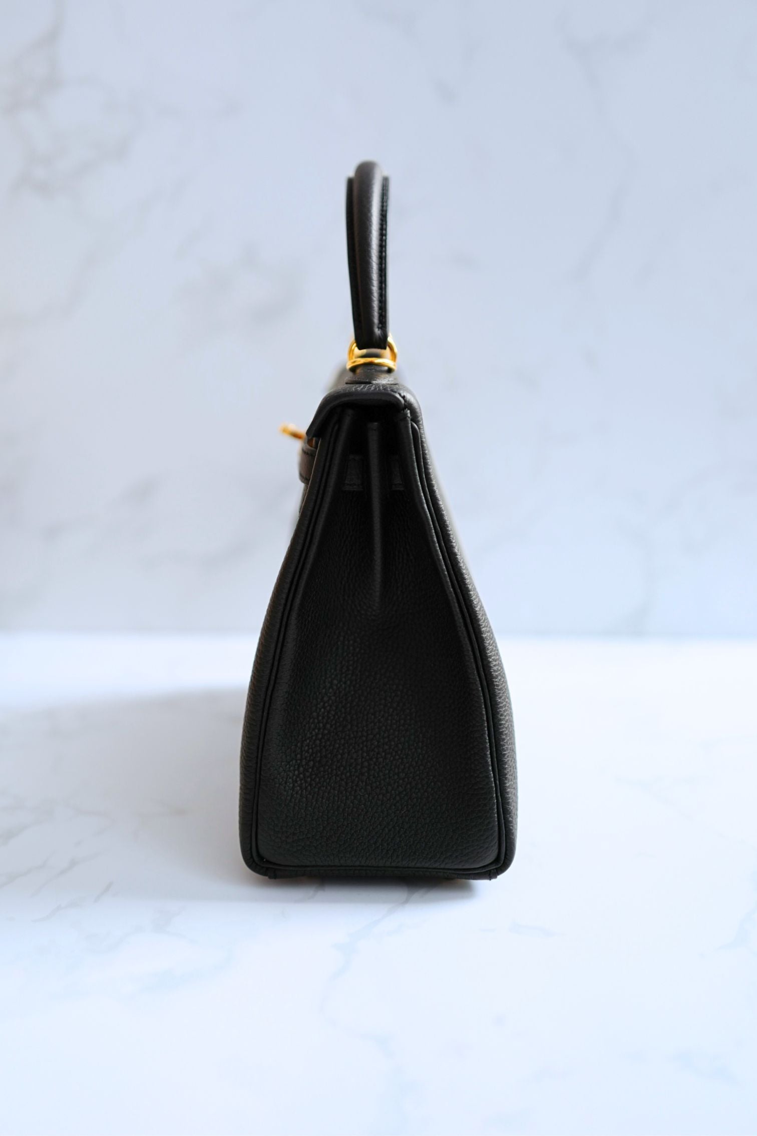 Hermès Kelly 25 Retourne Black Togo Leather Gold Hardware 2025