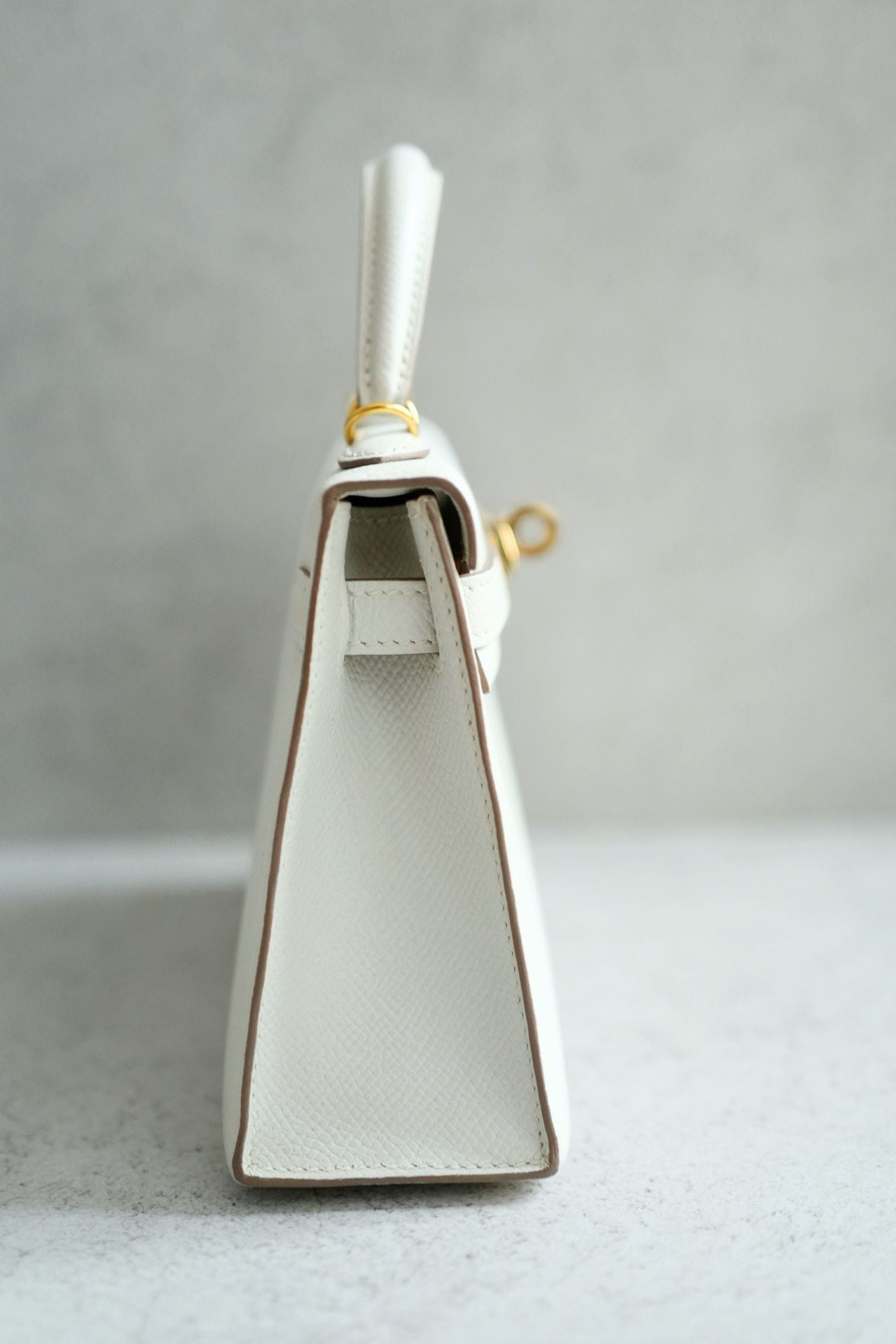 Hermès Mini Kelly 20 Gris Pale Epsom Leather Gold Hardware