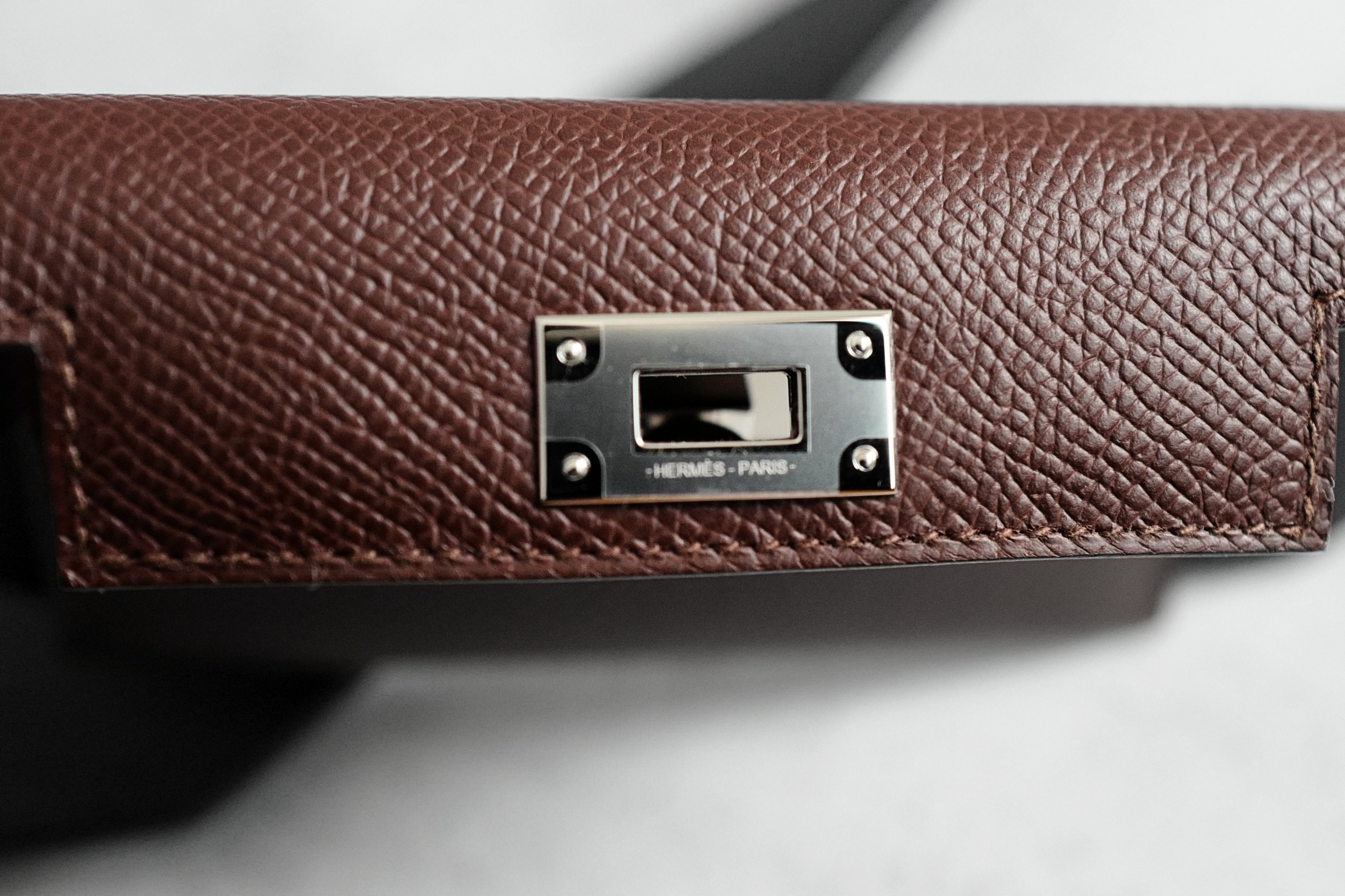 Hermès Kelly Pocket Bag Strap Noir/Terre Swift Epsom Calfskin 105 mm