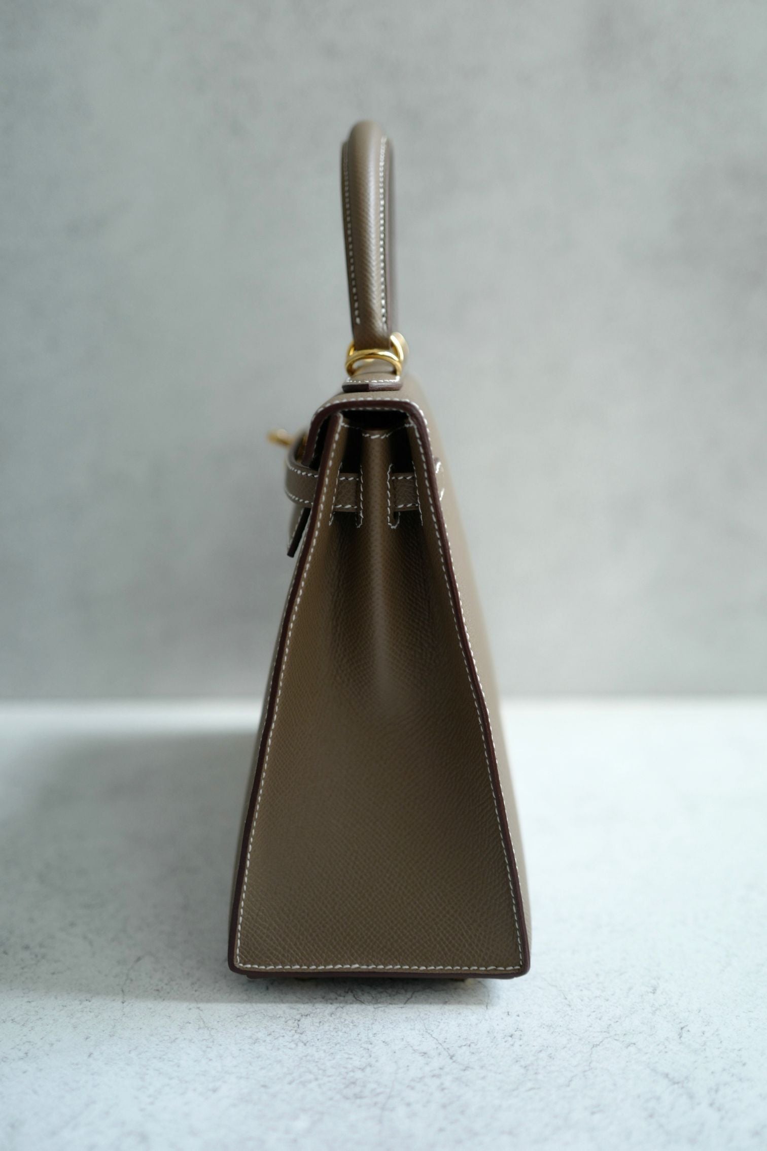 BNIB Hermes Kelly 25 Etoupe Epsom Sellier Gold Hardware G Stamp 2026
