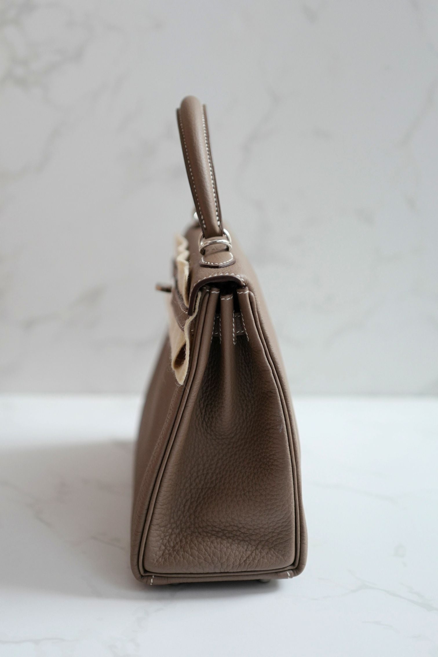BNIB Hermes Kelly 25 Etoupe Togo Palladium Hardware G Stamp 2026