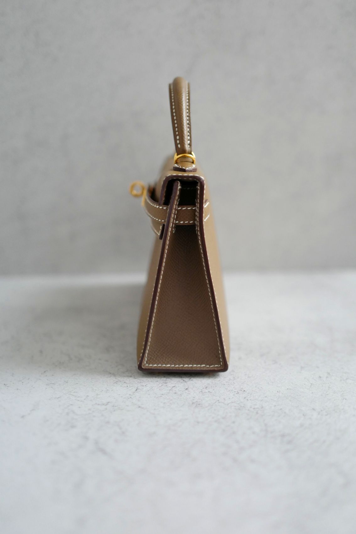 Hermès Mini Kelly Etoupe Epsom Leather Gold Hardware 2024 W Stamp