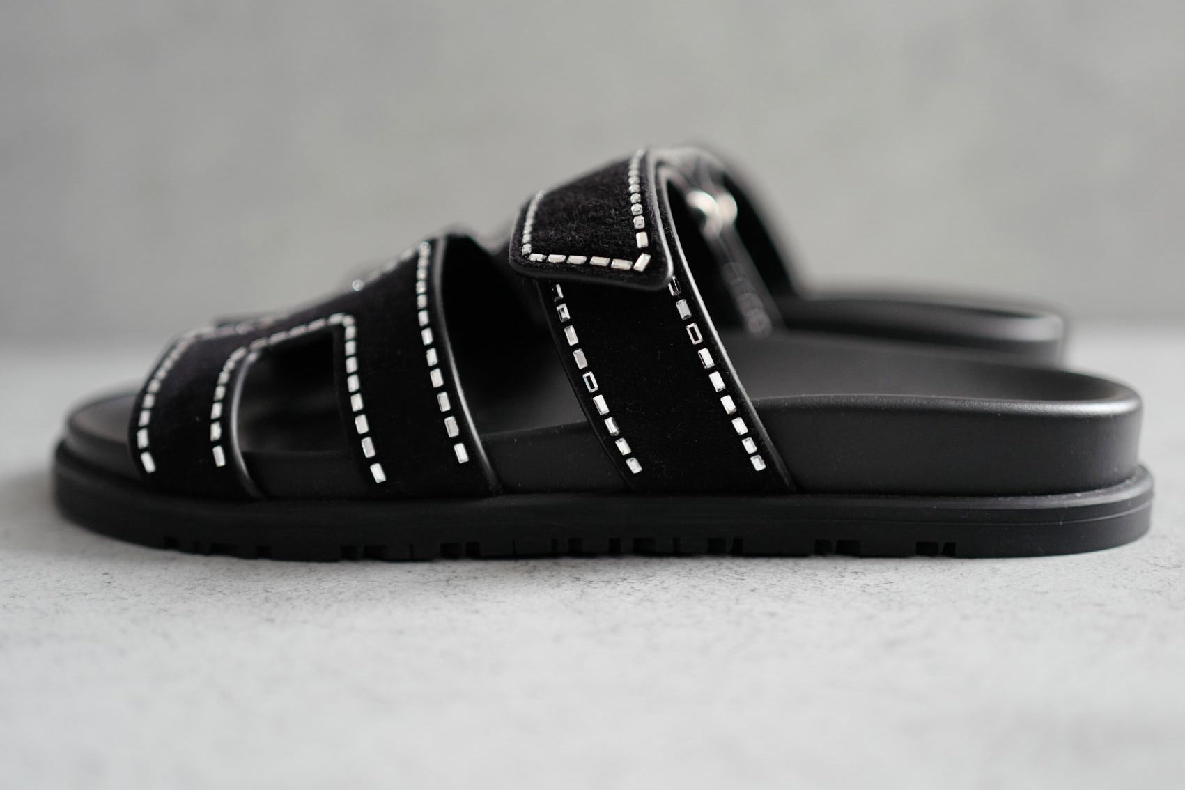 *BNIB* Hermes Womens Chypre Noir with Rhinestone Detail Calfskin Suede Size 37