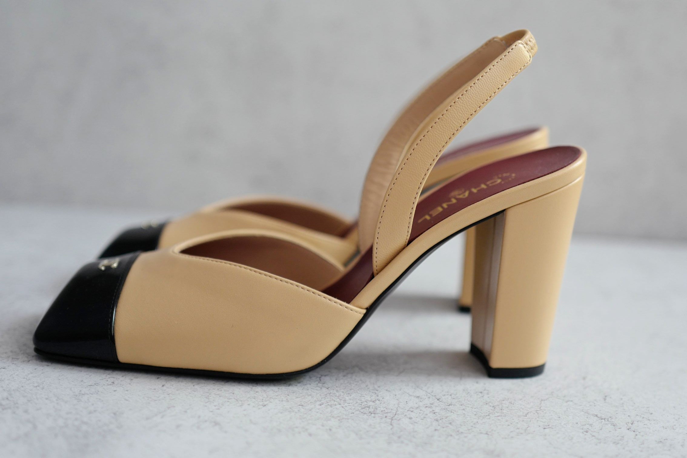 Chanel 26s Slingbacks Matthieu Blazy's Beige Black Lambskin Calfskin Size 38
