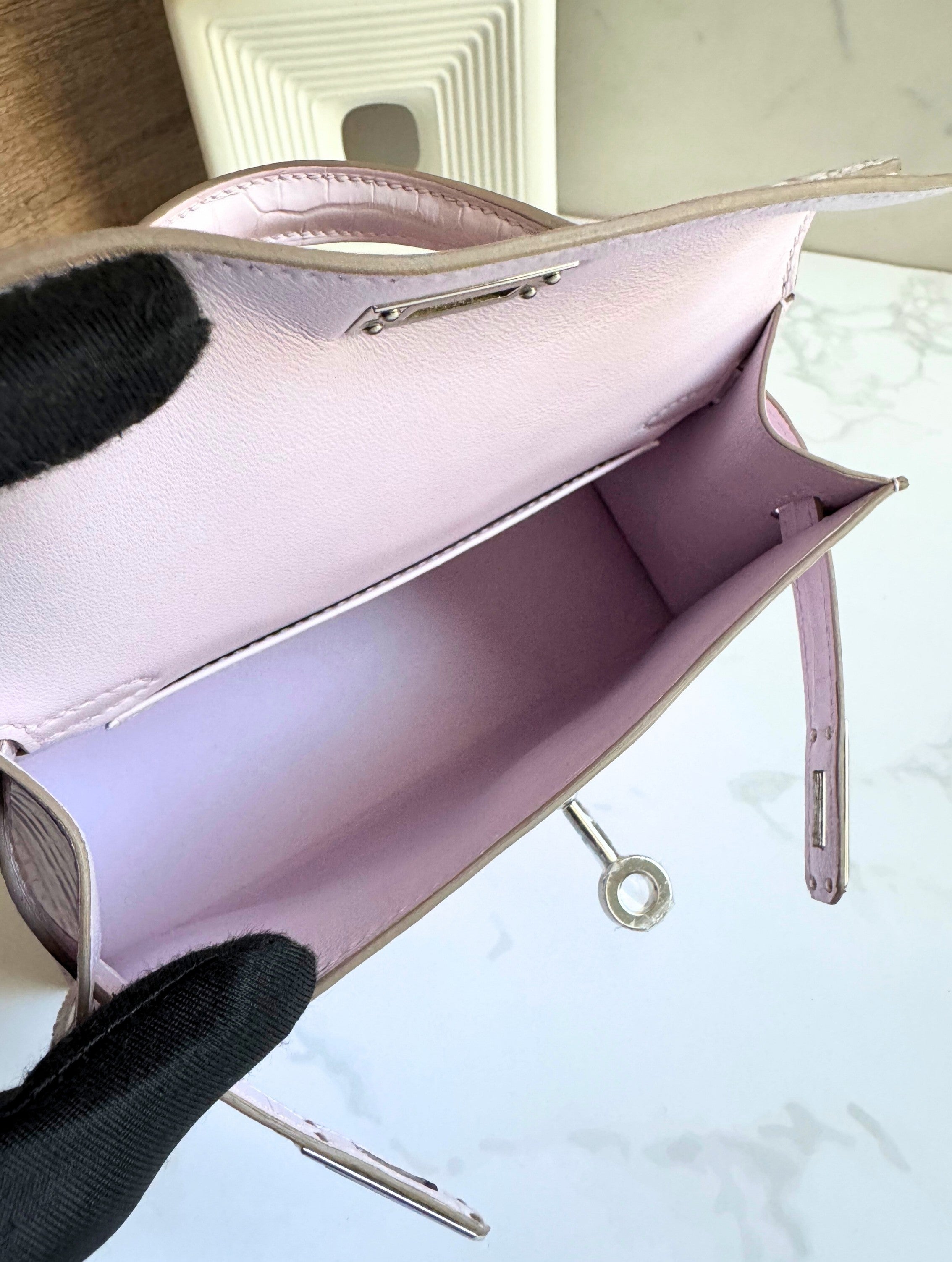 BNIB Hermès Mini Kelly 20 Mauve Pale Matte Alligator Palladium Hardware K Stamp 2025