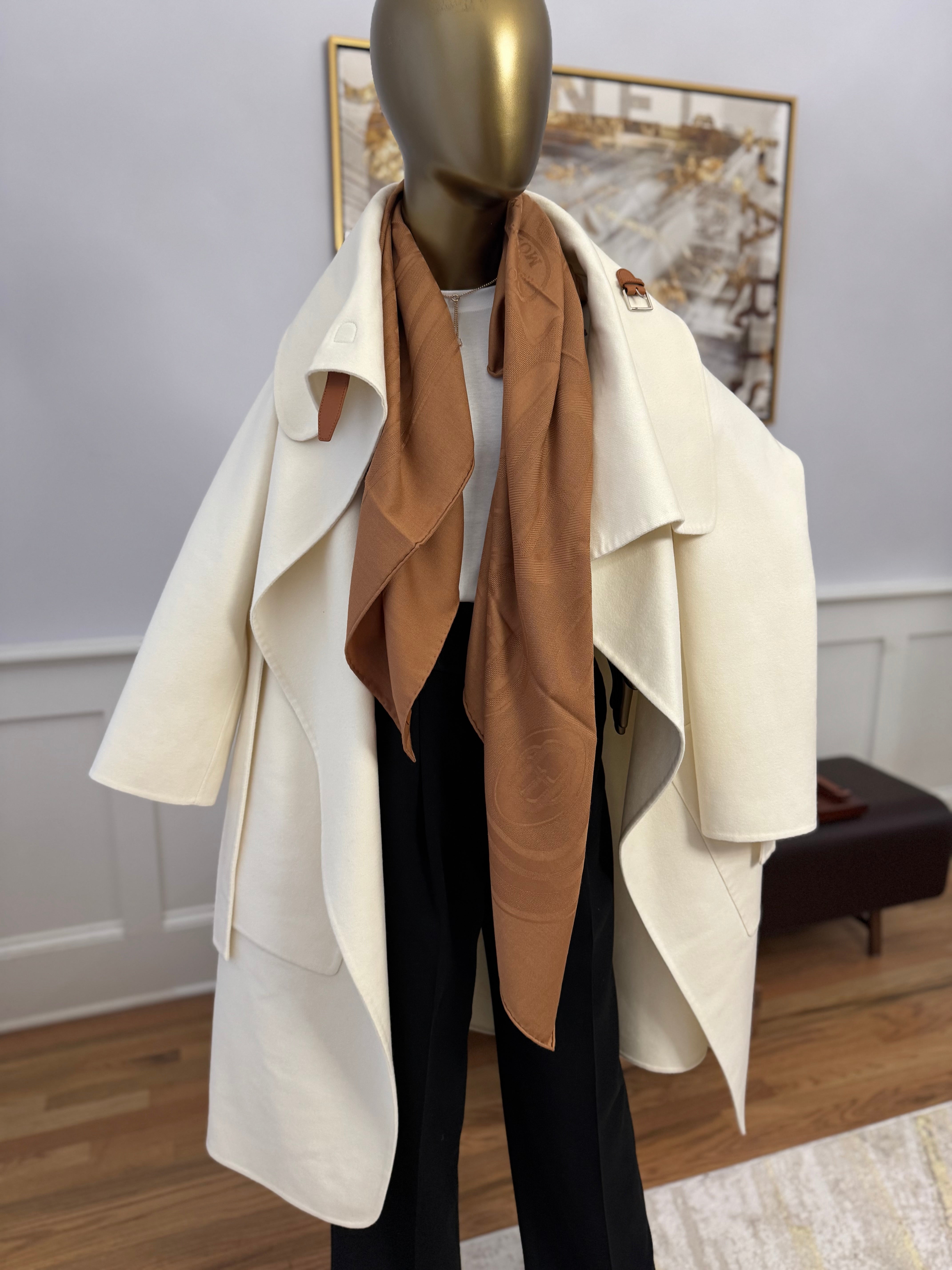 New Hermes Long Coat Manteau Inspiration Double Cashmere with Leather Strap in Blanc Couverture 34