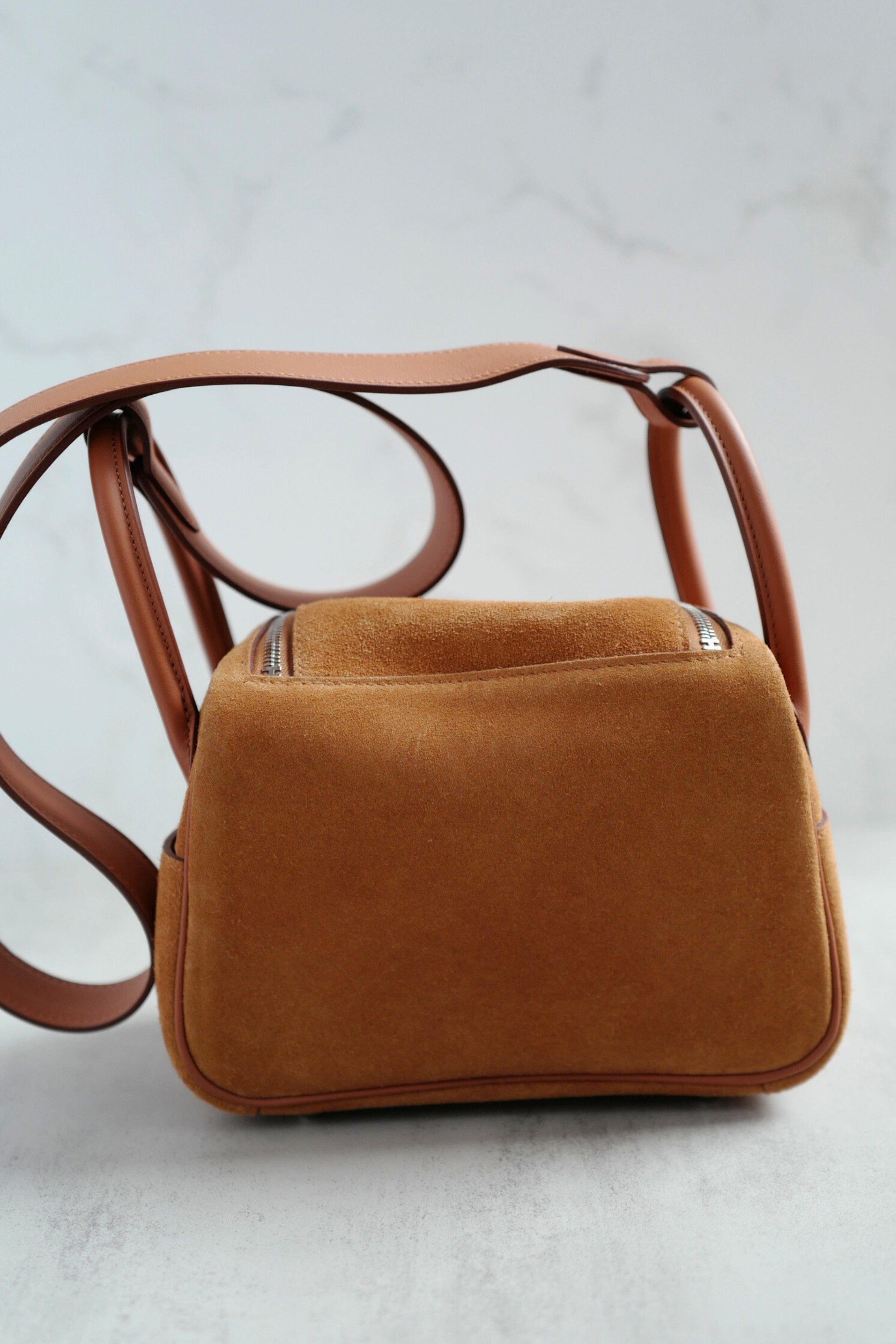 Hermès Mini Lindy II Gold Chamois Swift & Grizzly Leather with PHW K Stamp (2025)