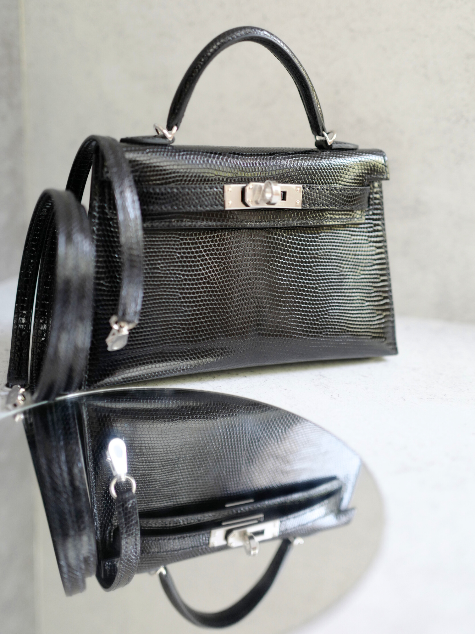 BNIB Hermès Mini Kelly 20 Noir Black Lizard Palladium Hardware Stamp W 2025