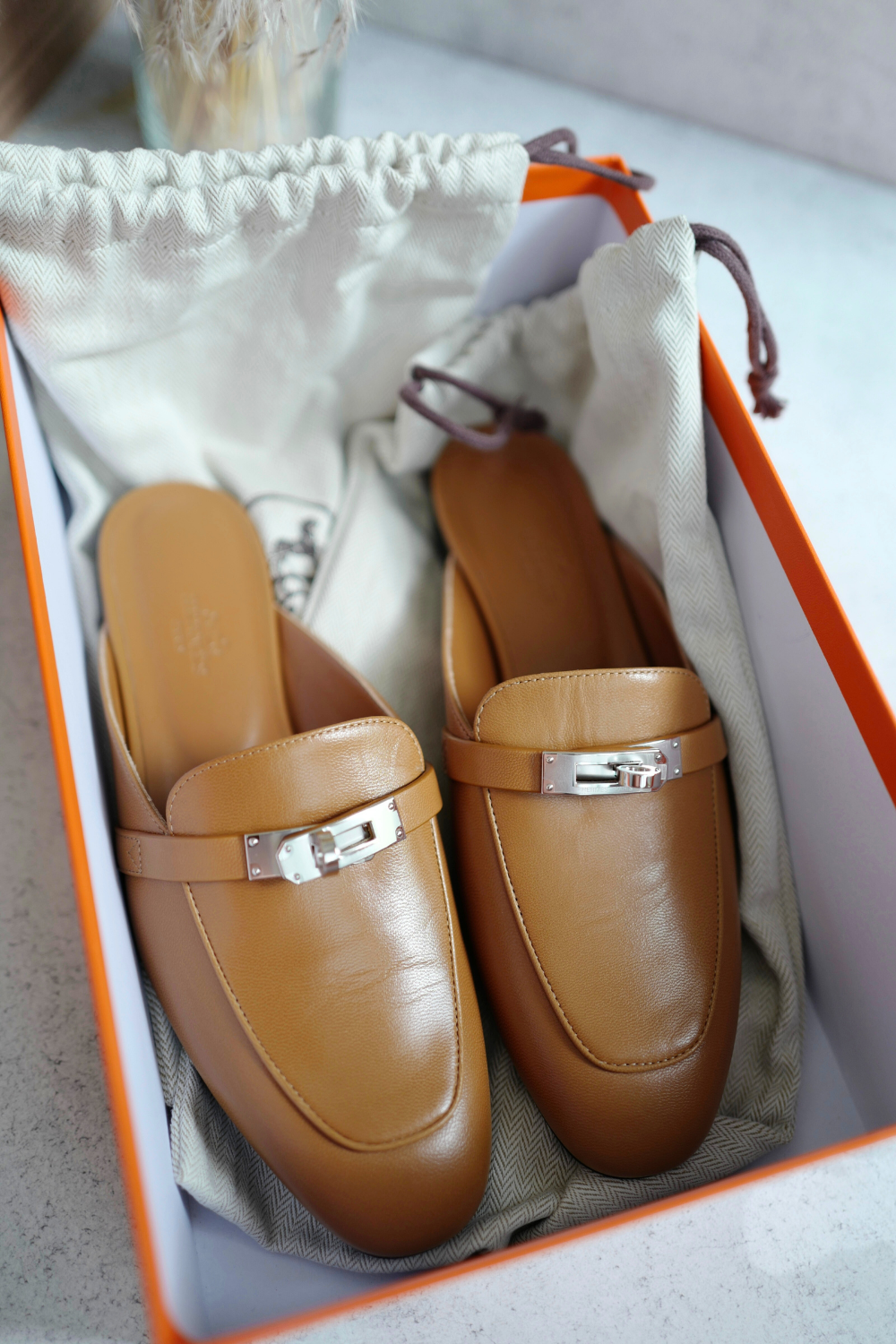 BNIB Hermes Mule Femme OZ Chevre Natural size 38