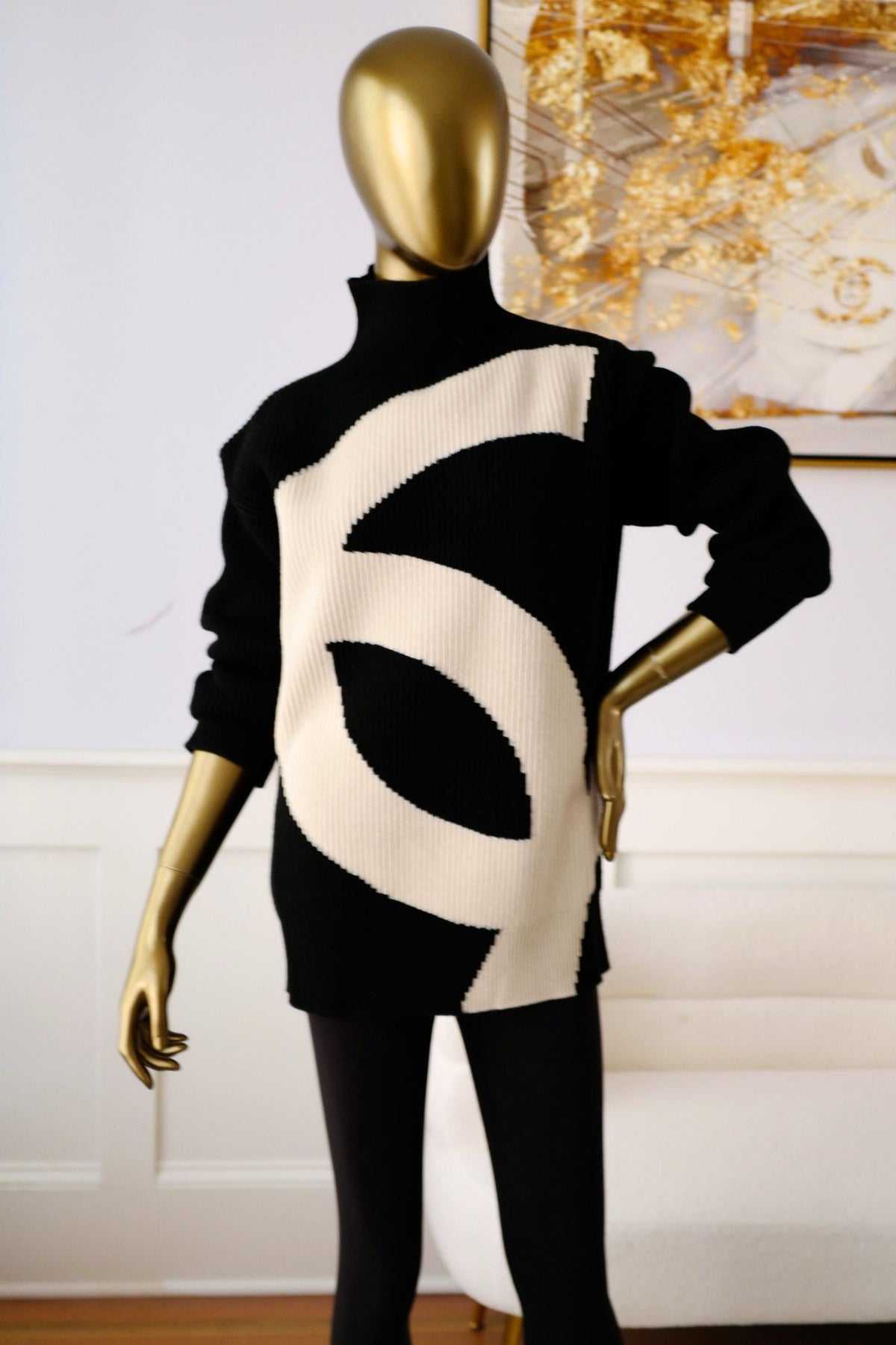 NEW Chanel 26N Coco Neige Sweater Pullover Black Ecru Wool Cashmere Size 34