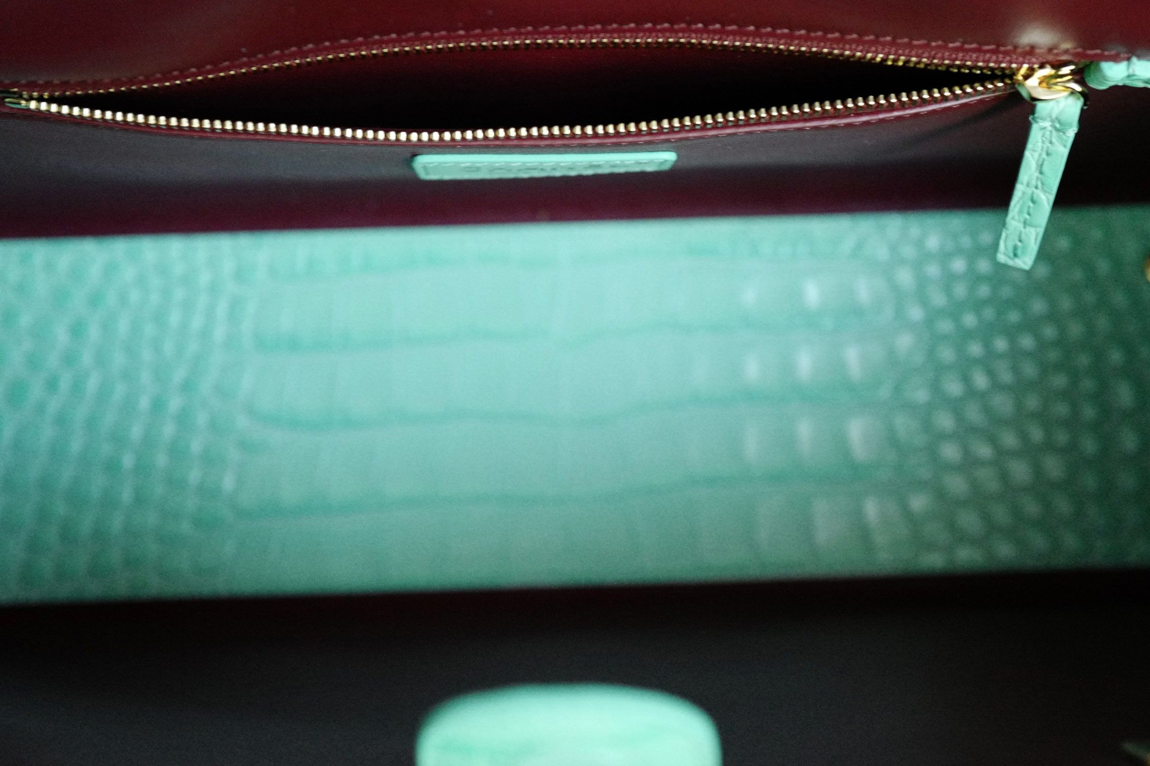 Chanel 26S Matthieu Blazy's Small Tote Green Crocodile Embossed Calfskin GHW