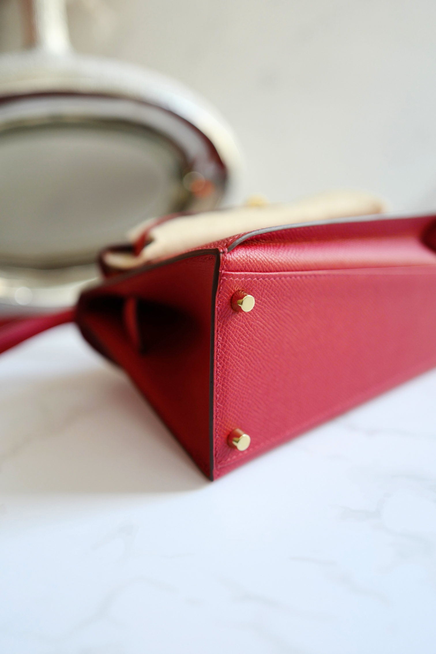 BNIB Hermès Kelly Désordre 20 Bag Rouge Pigment Epsom Leather with Gold Hardware