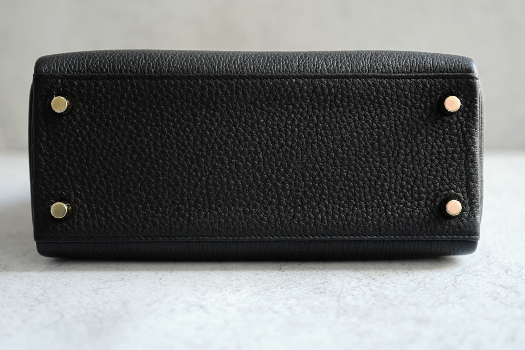 NEW Hermès Kelly 25 Black Togo Leather Gold Hardware K Stamp