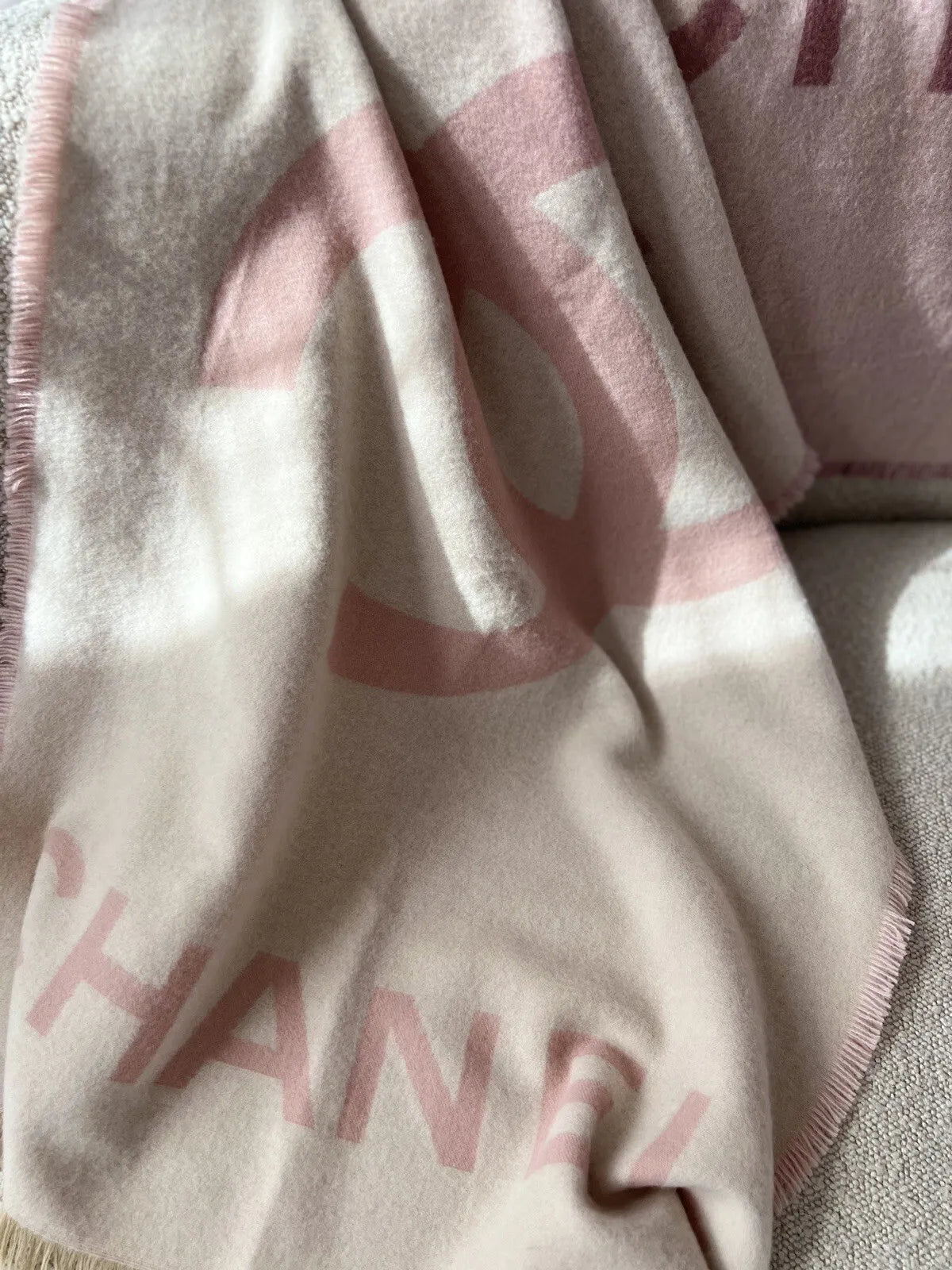 BNIB Chanel Stole Double Cashmere Shawl In Pink 23S Large Shawl