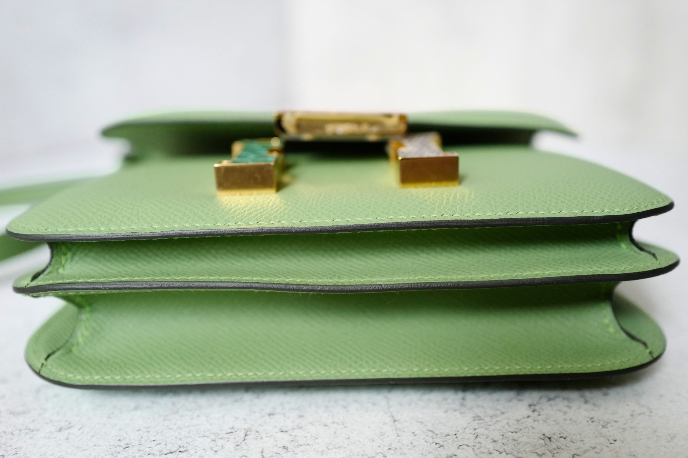 Hermes Constance 18 Vert Criquet Epsom Leather Bag Exotic Buckle GHW