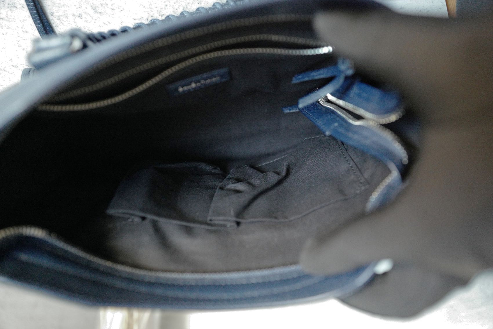 Balenciaga city small in Navy Silver Hardware