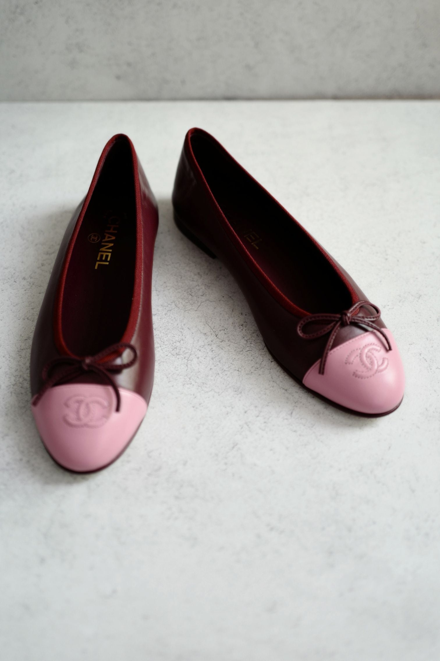 Chanel 26S Matthieu Blazy's Ballet Flats Burgundy Pink Lambskin Size 37C