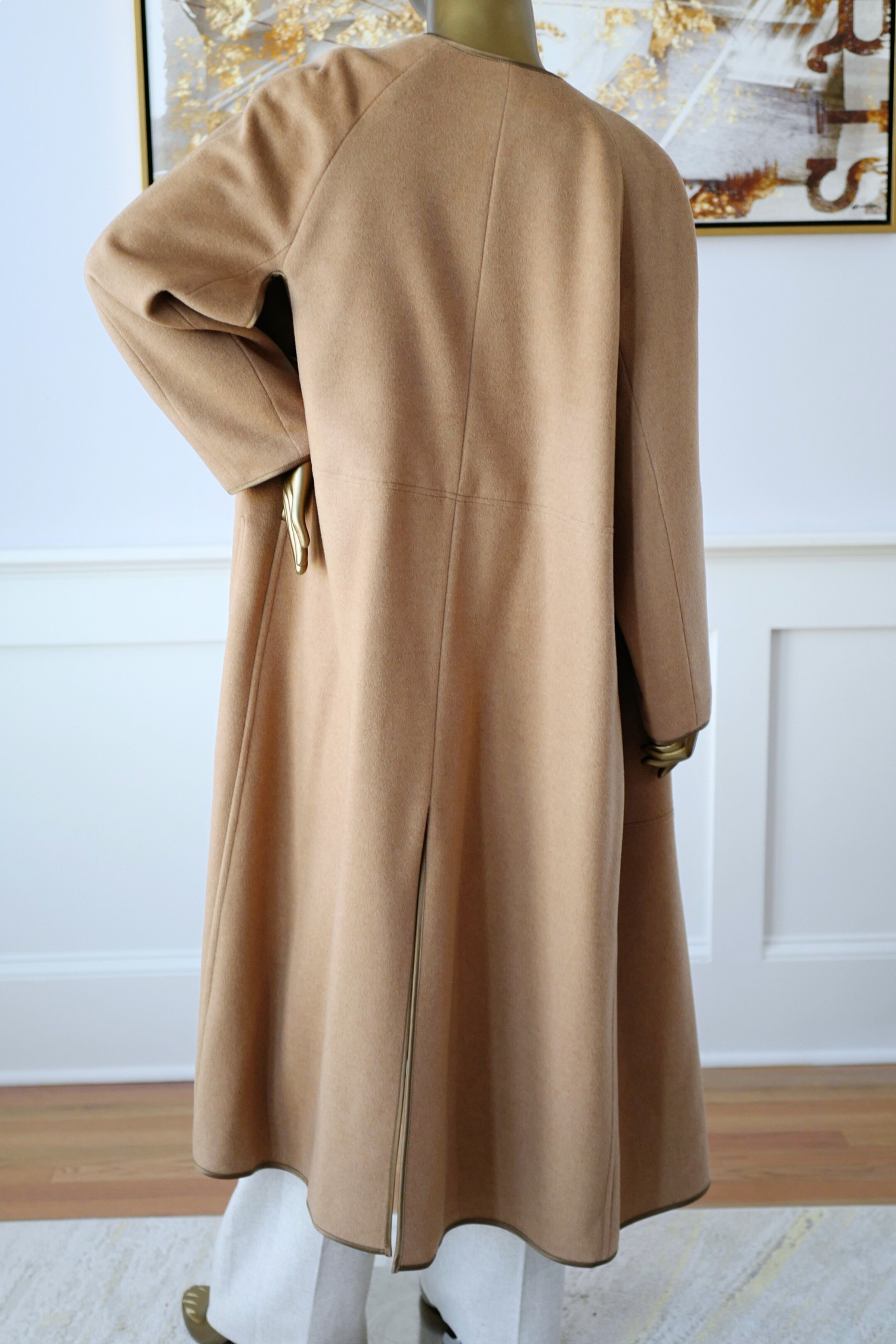 Hermès Women’s Overcoat Size 34 Beige Camel Hair Coat