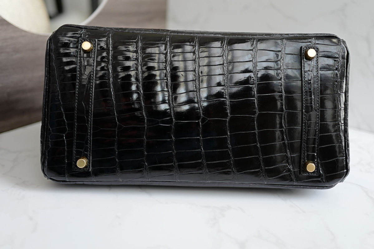 Hermès Birkin 35 Black Shiny Porosus Crocodile Gold HW #D Preowned Condition