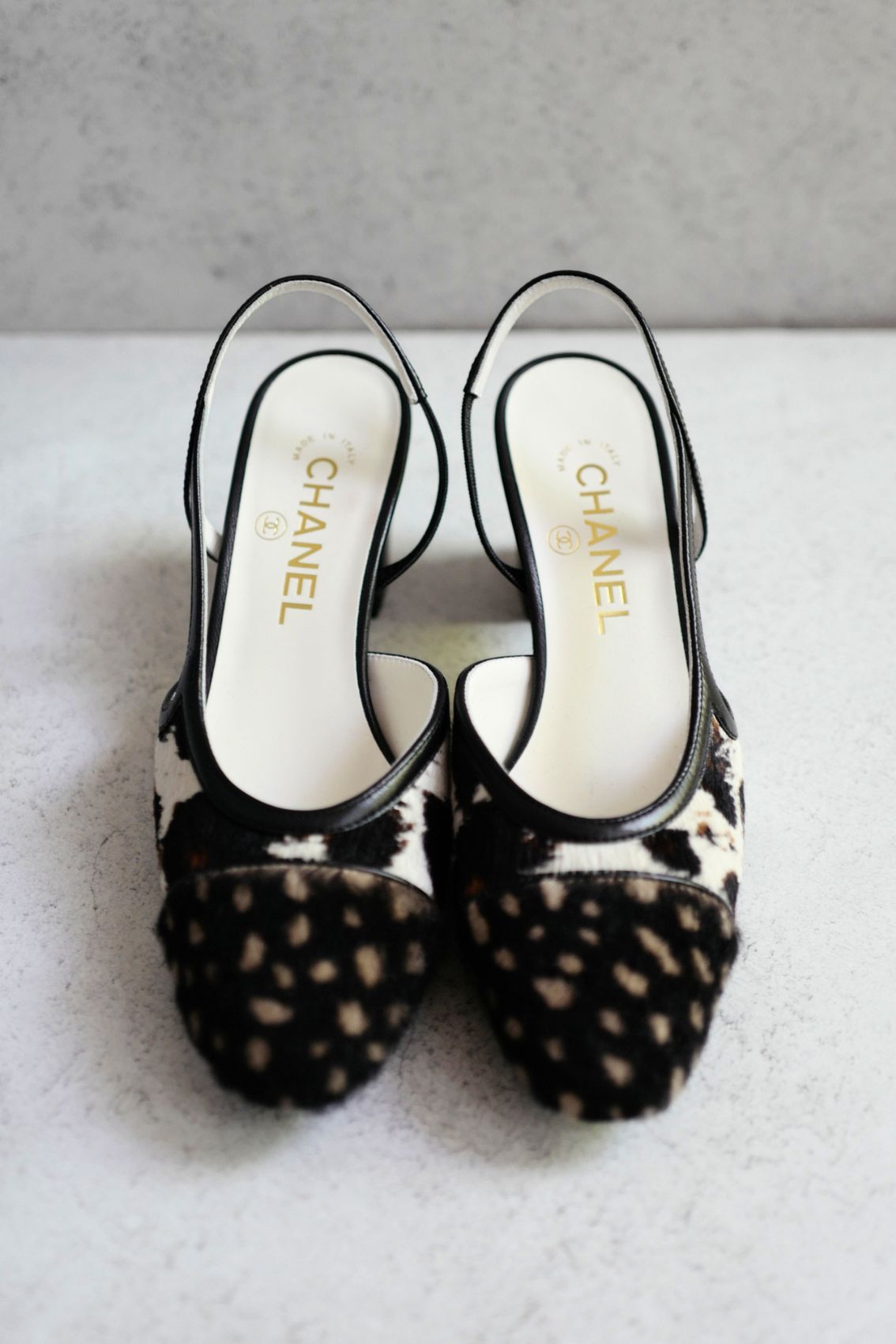 Chanel 26S Slingbacks Matthieu Blazy's White/Brown/Black Calfskin Size 38
