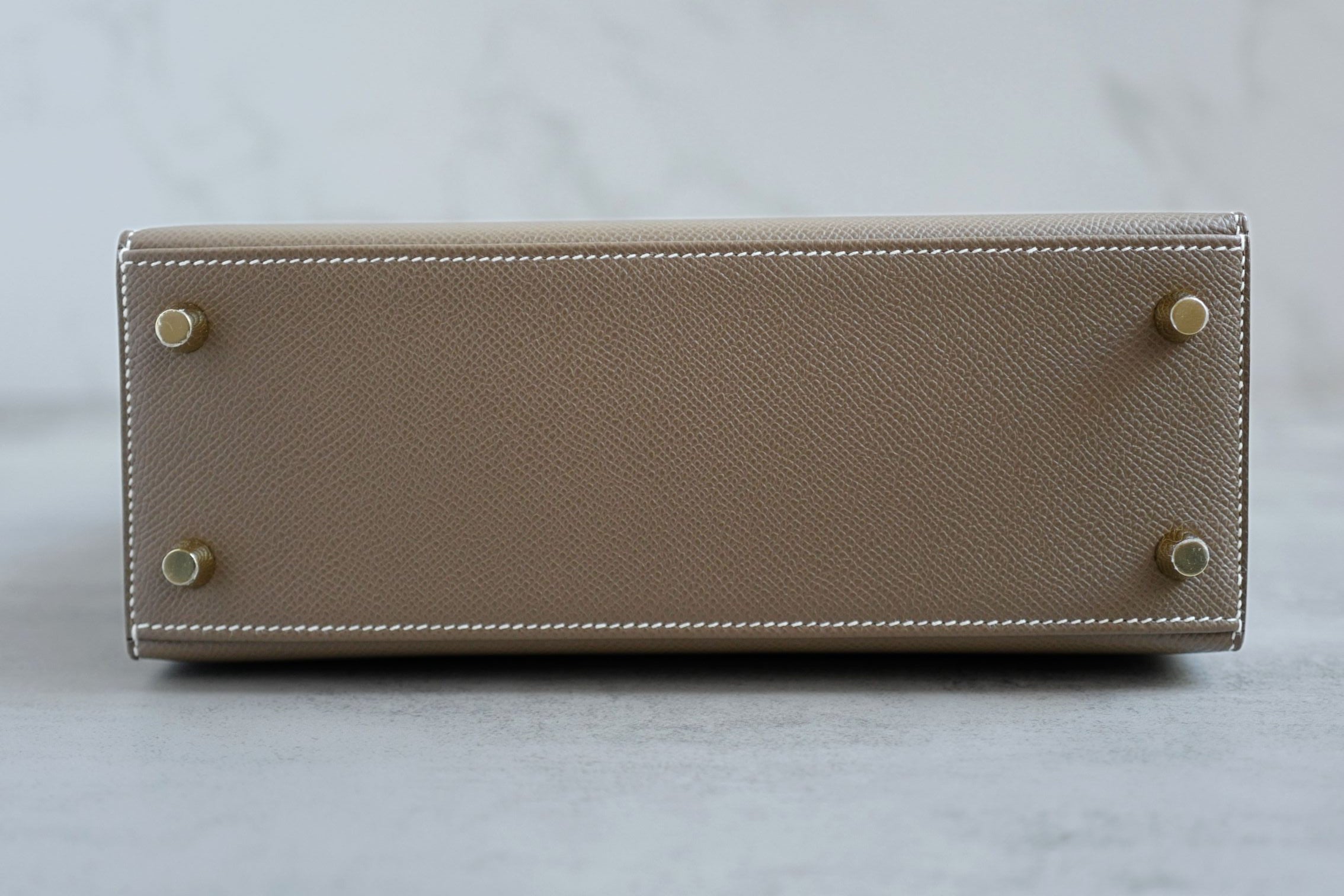 NEW Hermes Kelly 25 Etoupe Epsom Sellier Gold Hardware