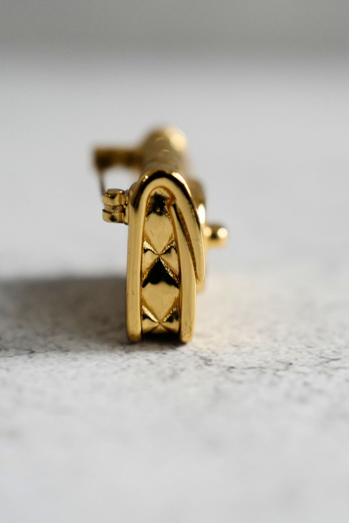 CHANEL Brooch B23K Matelasse bag motif Gold Metal BNIB NEW