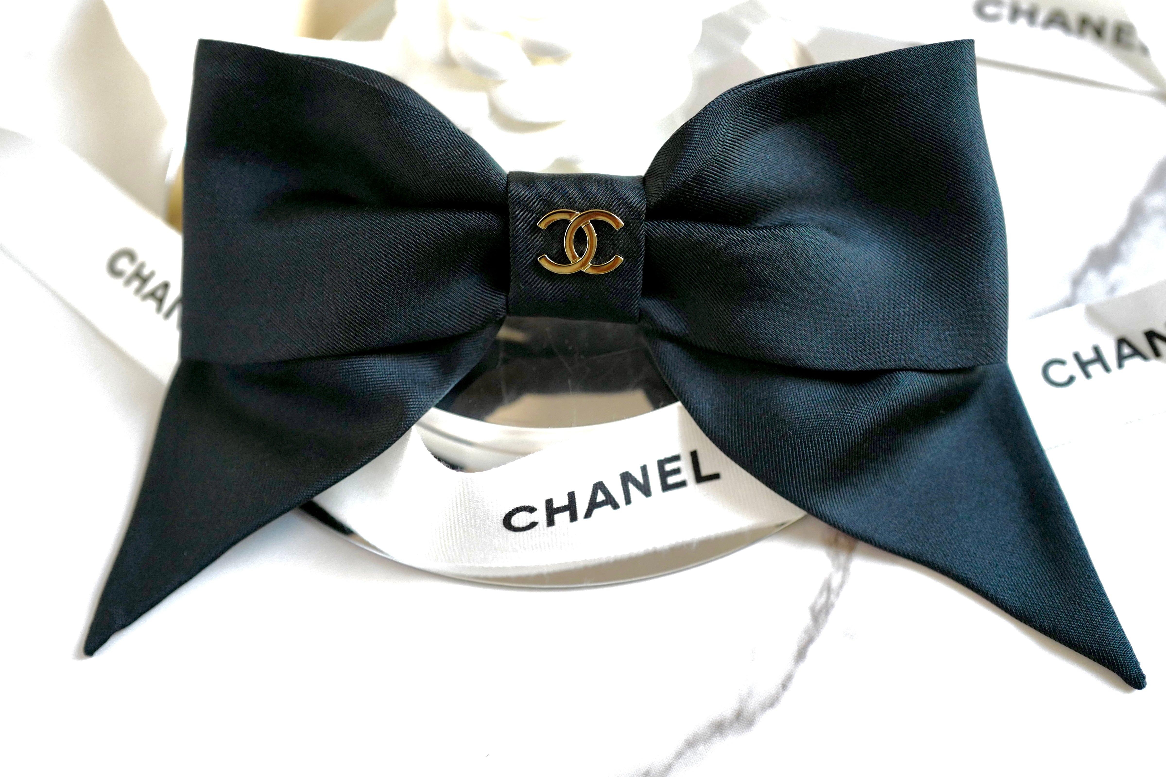 BNIB Chanel Hair Ribbon Silk Twill in Black Satin 24P with Gold CC Logo