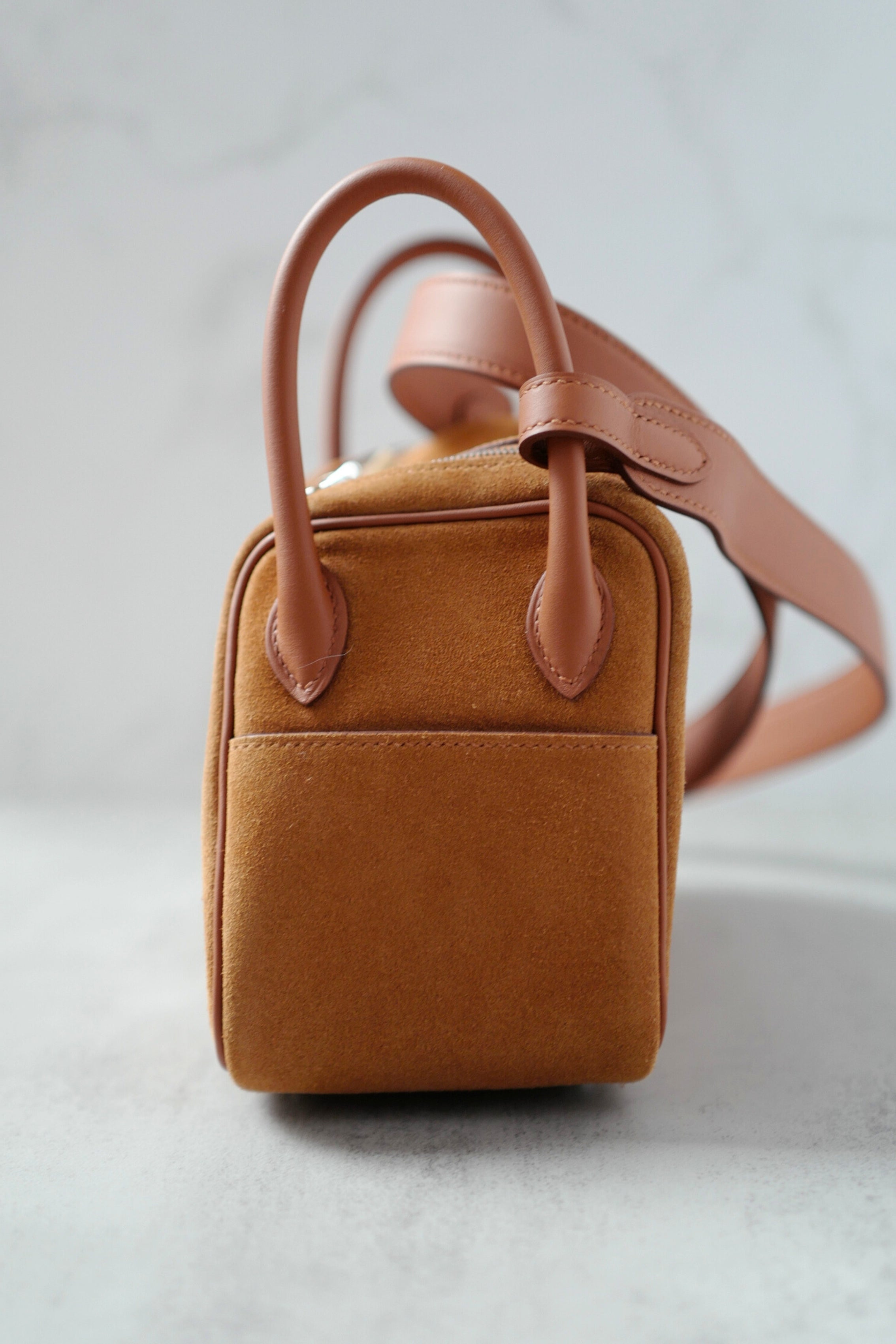 Hermès Mini Lindy II Gold Chamois Swift & Grizzly Leather with PHW K Stamp (2025)