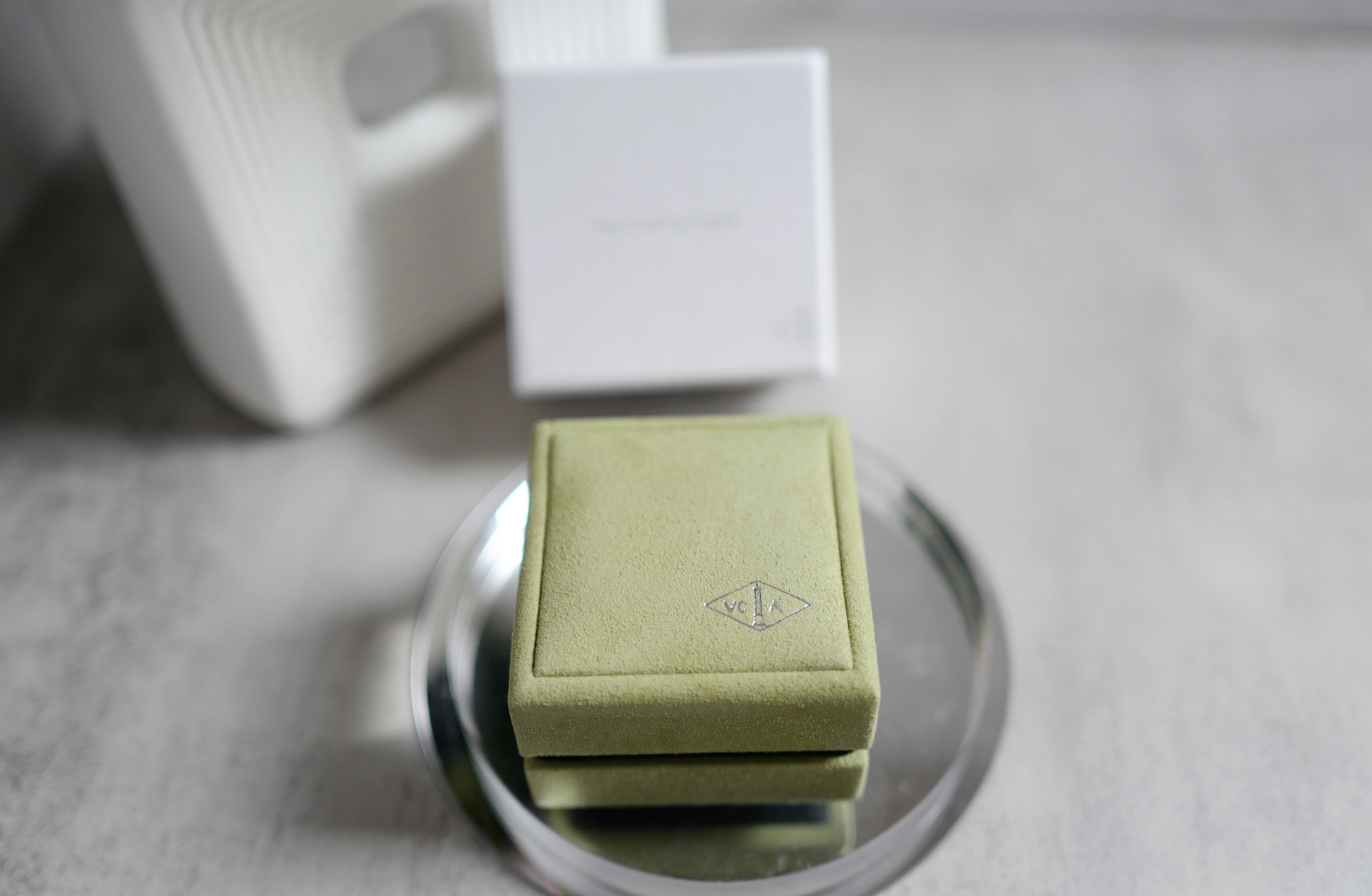 Van Cleef & Arpels 2025 Holiday Alhambra Pendant Pink MOP & Rose Gold