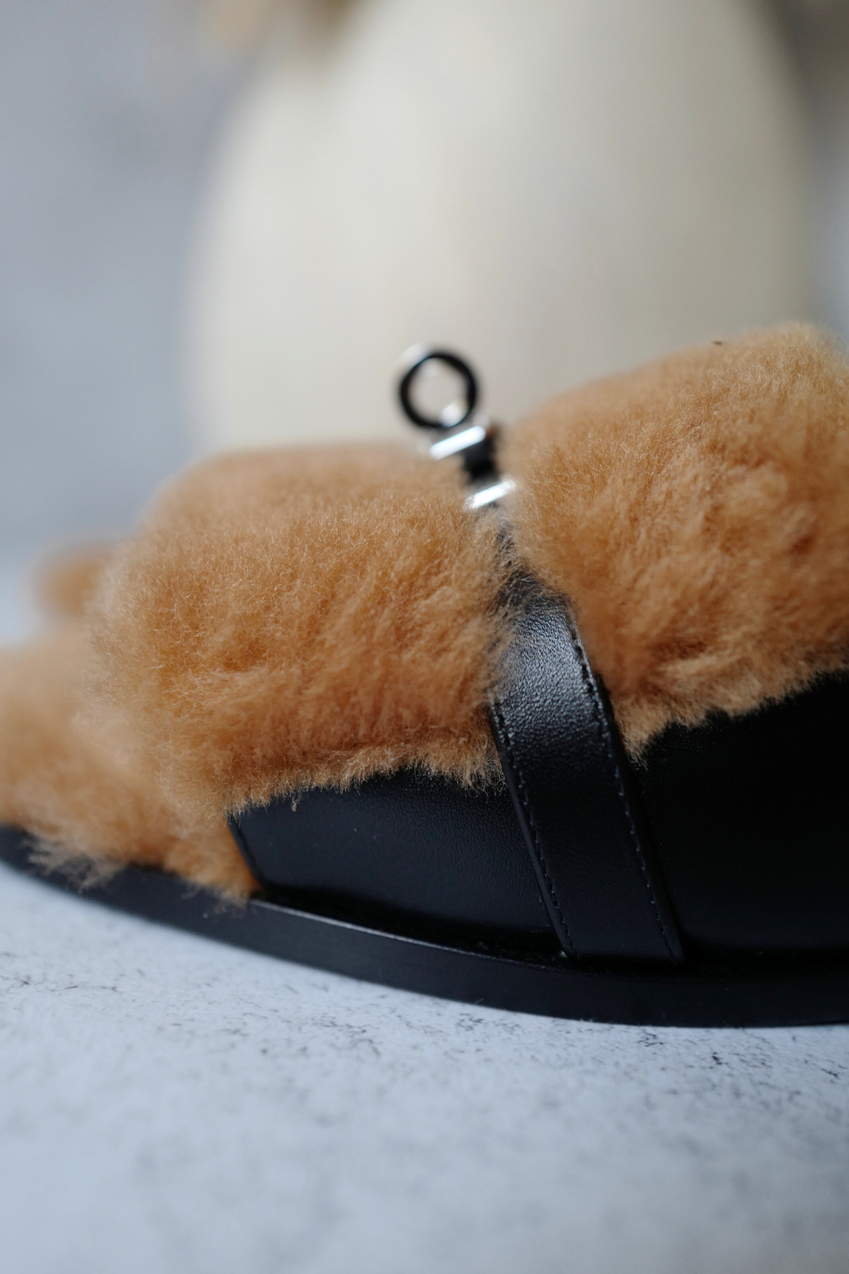 BNIB Hermès Giulia Sandals Shearling & Calfskin Naturel/Noir Palladium 38.5