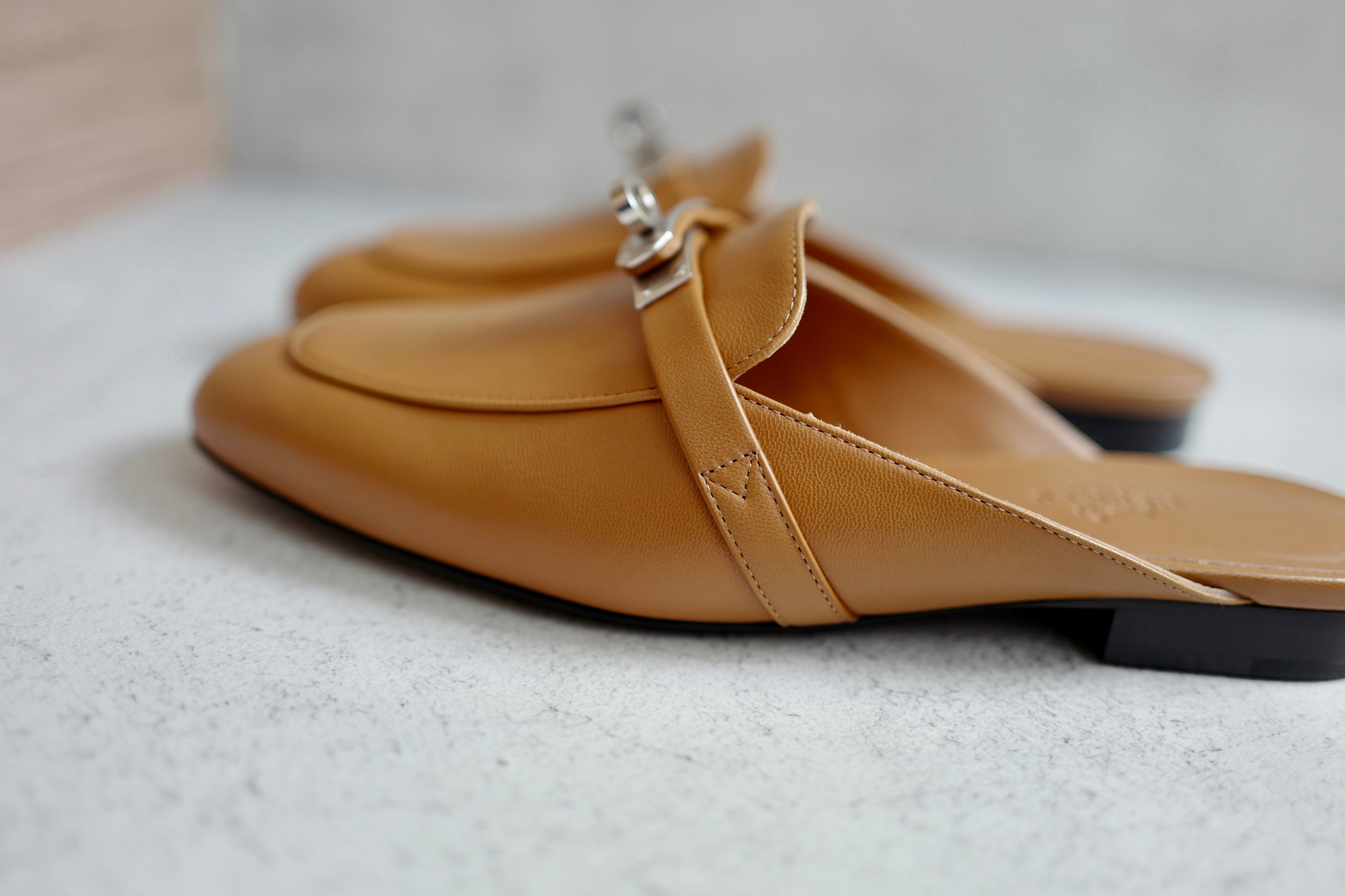 BNIB Hermes Mule Femme OZ Chevre Natural size 38