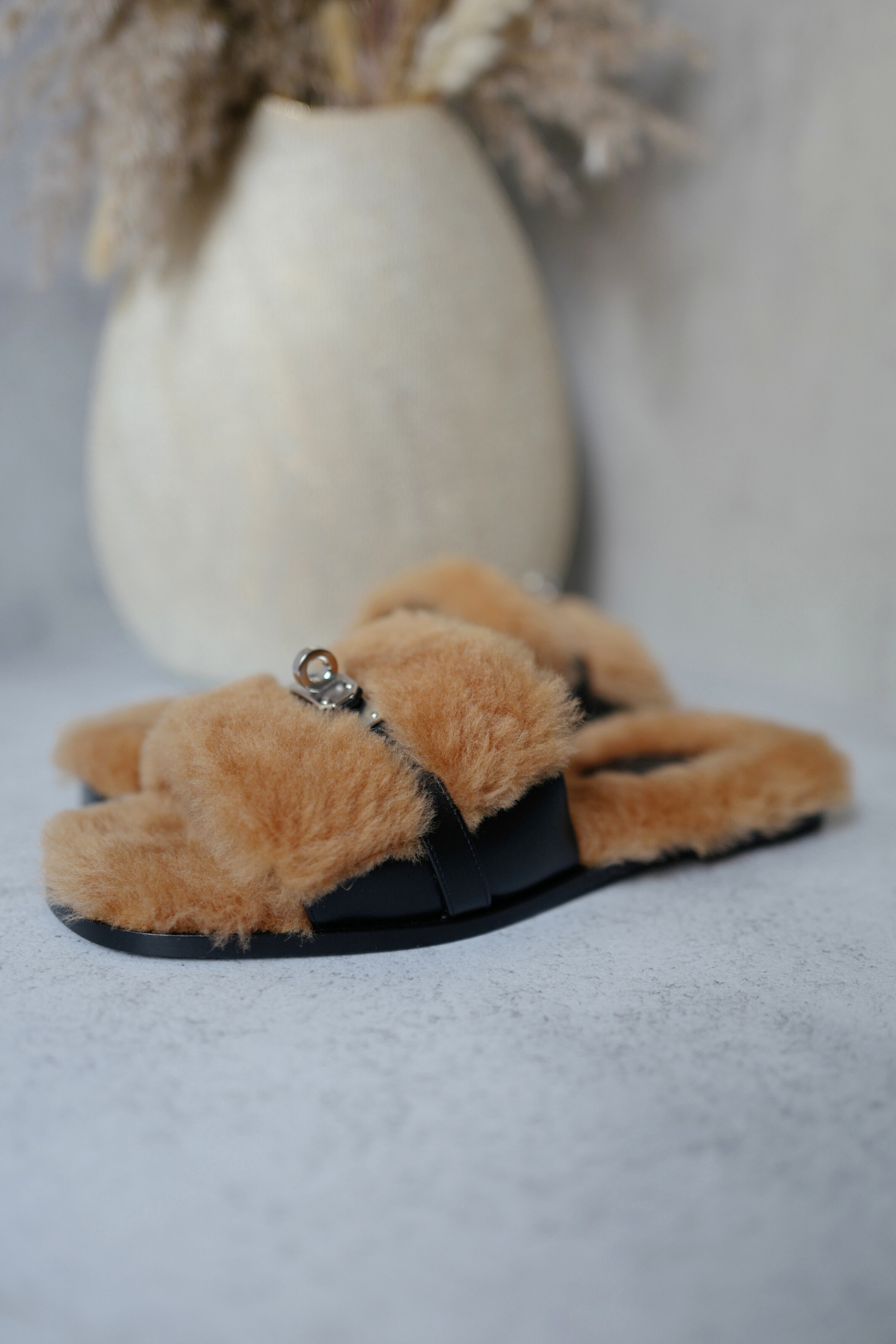 BNIB Hermès Giulia Sandals Shearling & Calfskin Naturel/Noir Palladium 38.5