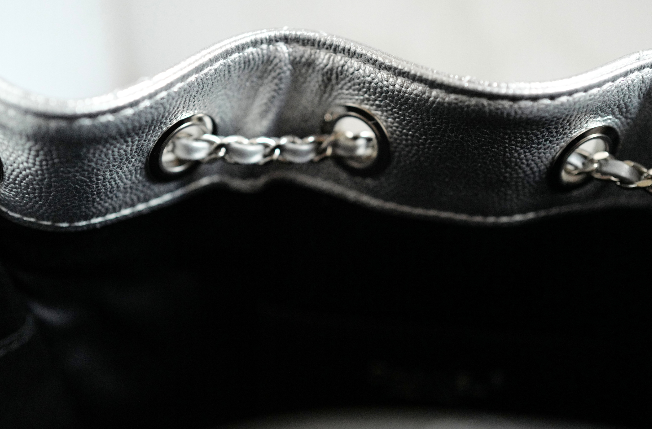 BNIB Chanel 26C Mini Hobo Metallic Silver Grained Calfskin Shoulder Bag