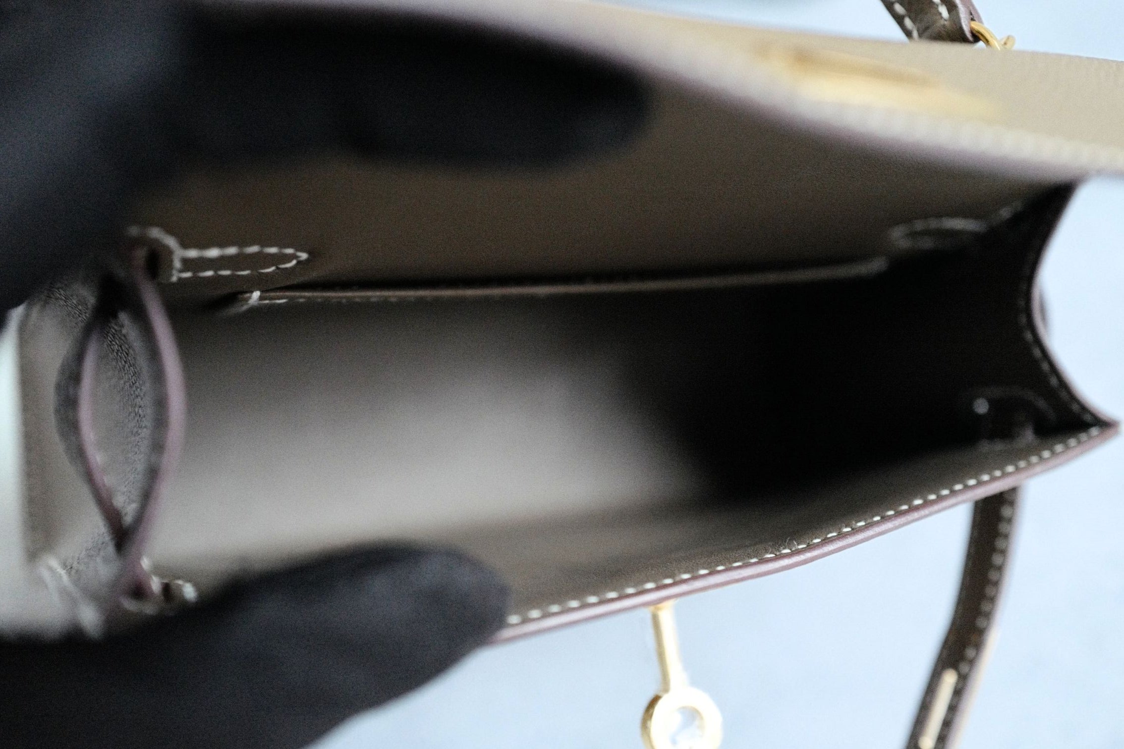 Hermès Mini Kelly Etoupe Epsom Leather Gold Hardware 2023 B Stamp