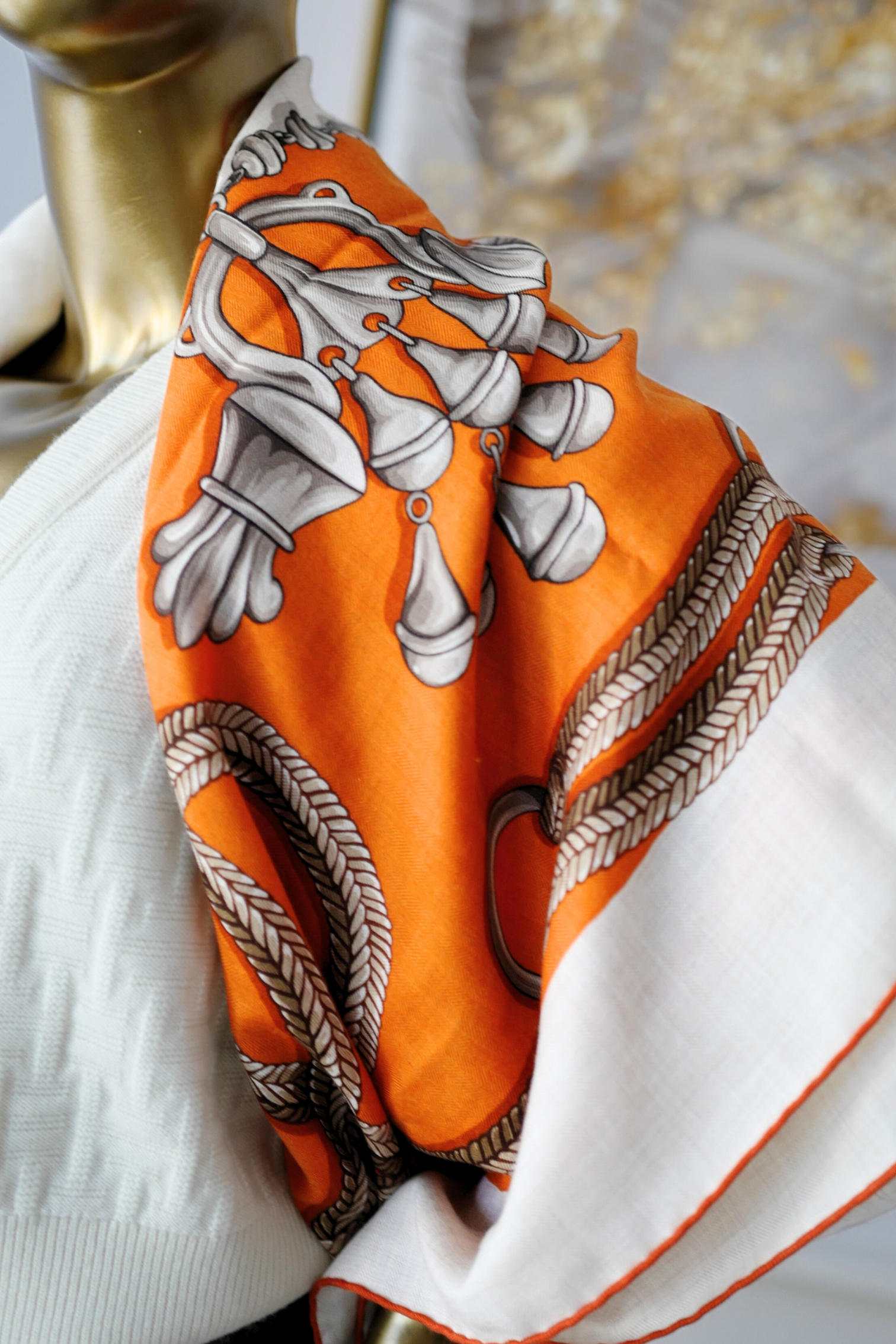 Hermès Palefroi Shawl 140 Cashmere Silk – Naturel / Orange Cuit / Cannelle