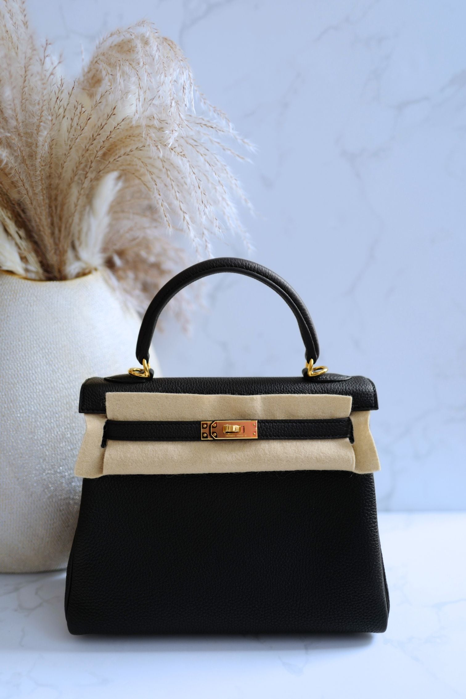 Hermès Kelly 25 Retourne Black Togo Leather Gold Hardware 2025