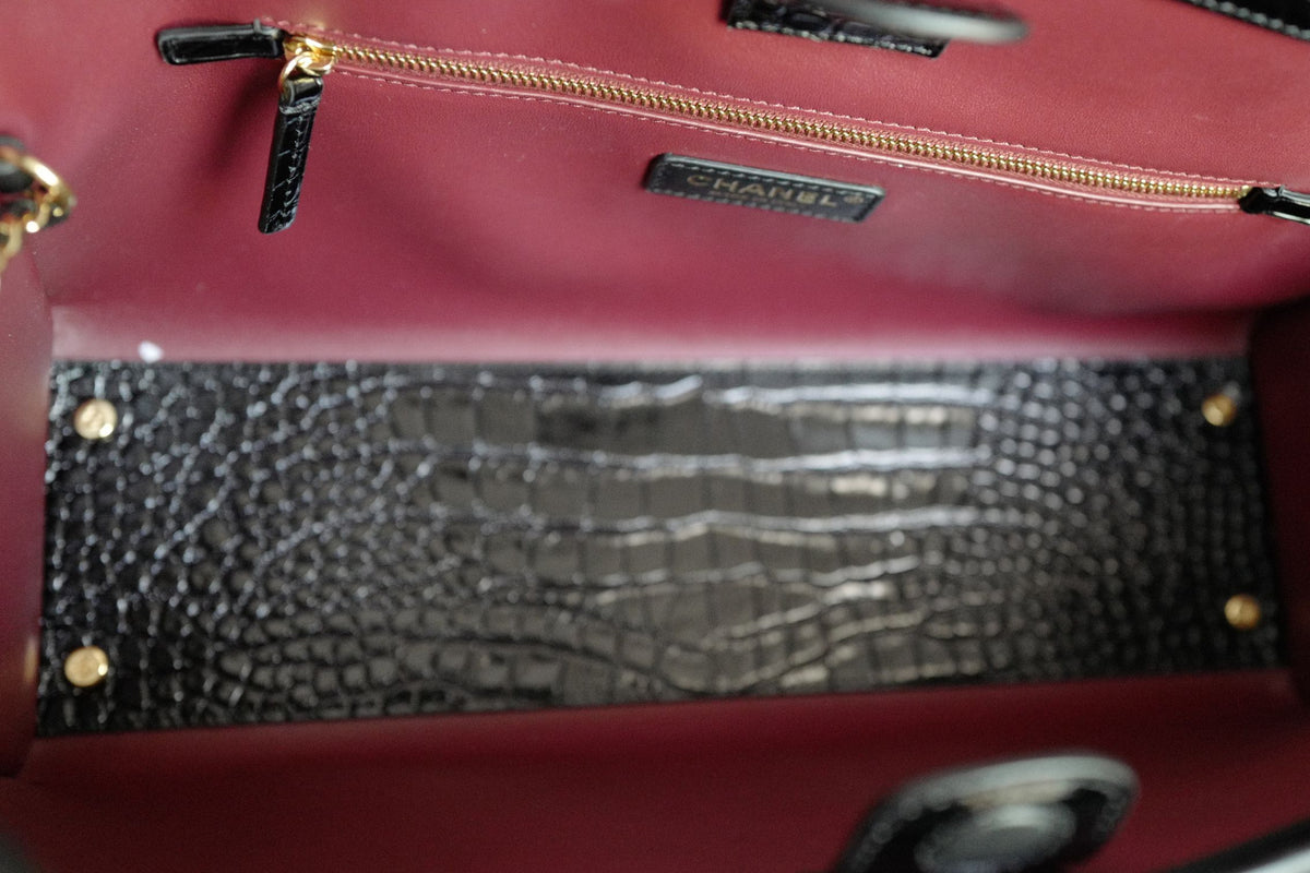Chanel 26k Matthieu Blazy's Small Tote Black Crocodile Embossed Calfskin GHW