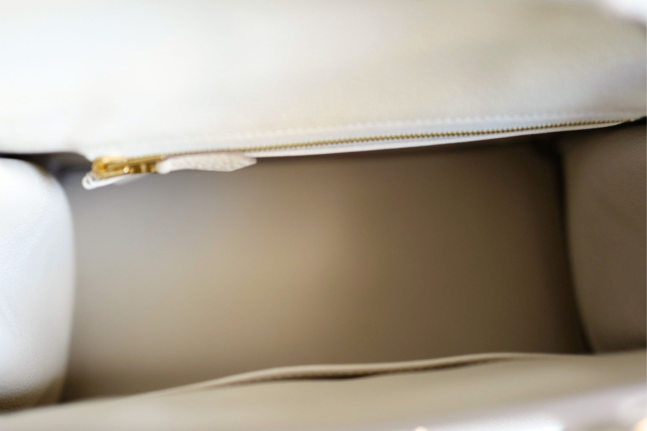 BNIB Hermes Birkin 25 Craie Togo Leather Gold Hardware G Stamp 2026