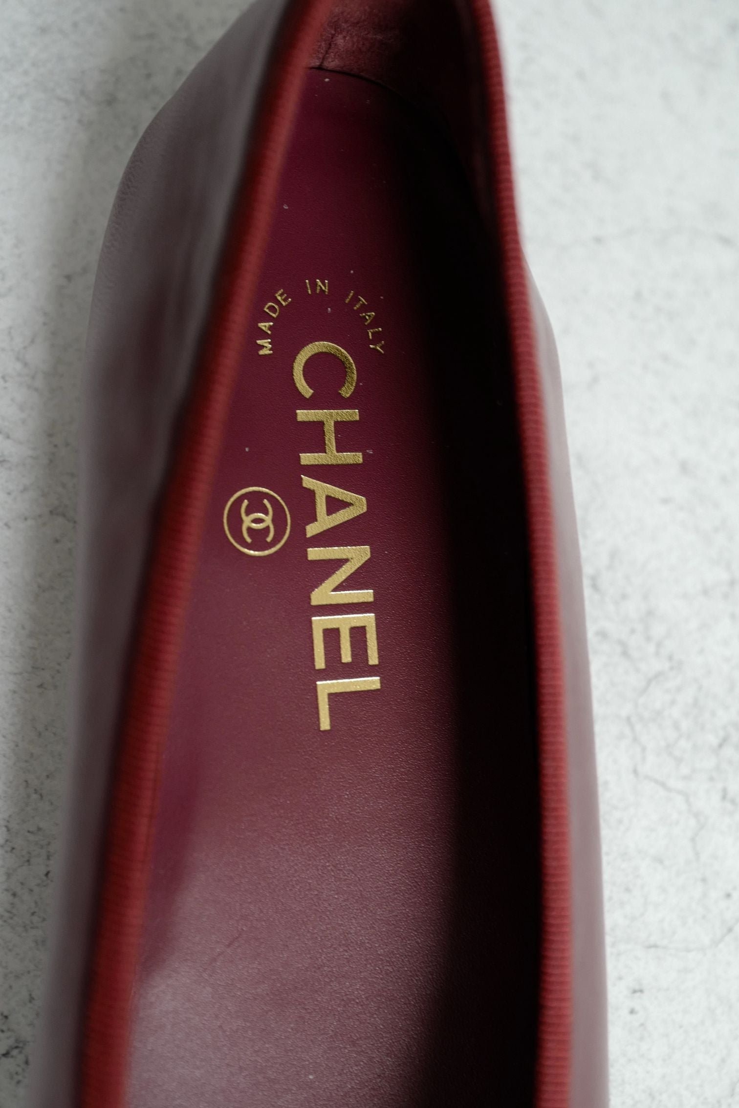 Chanel 26S Matthieu Blazy's Ballet Flats Burgundy Pink Lambskin Size 37C