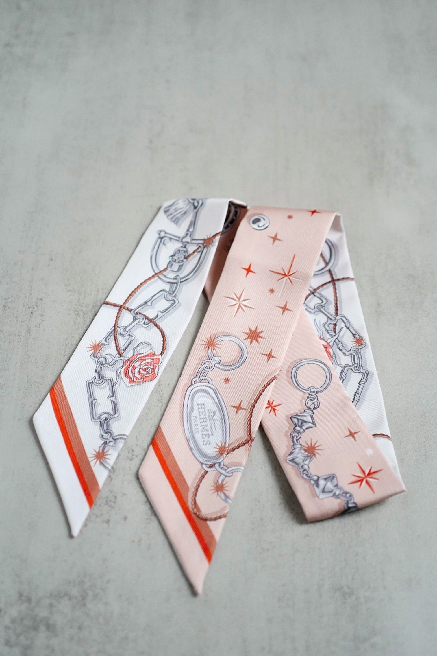 Hermès C’est La Fête Twilly Beige Rose / Caramel / Blanc