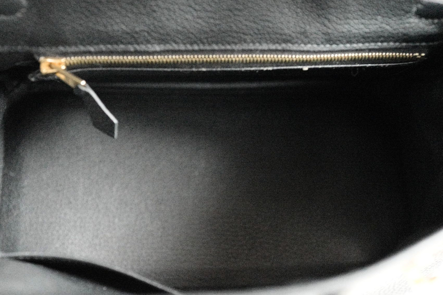 Hermes Birkin 25 touch shiny niloticus in noir/black gold hw Complete with Receipt