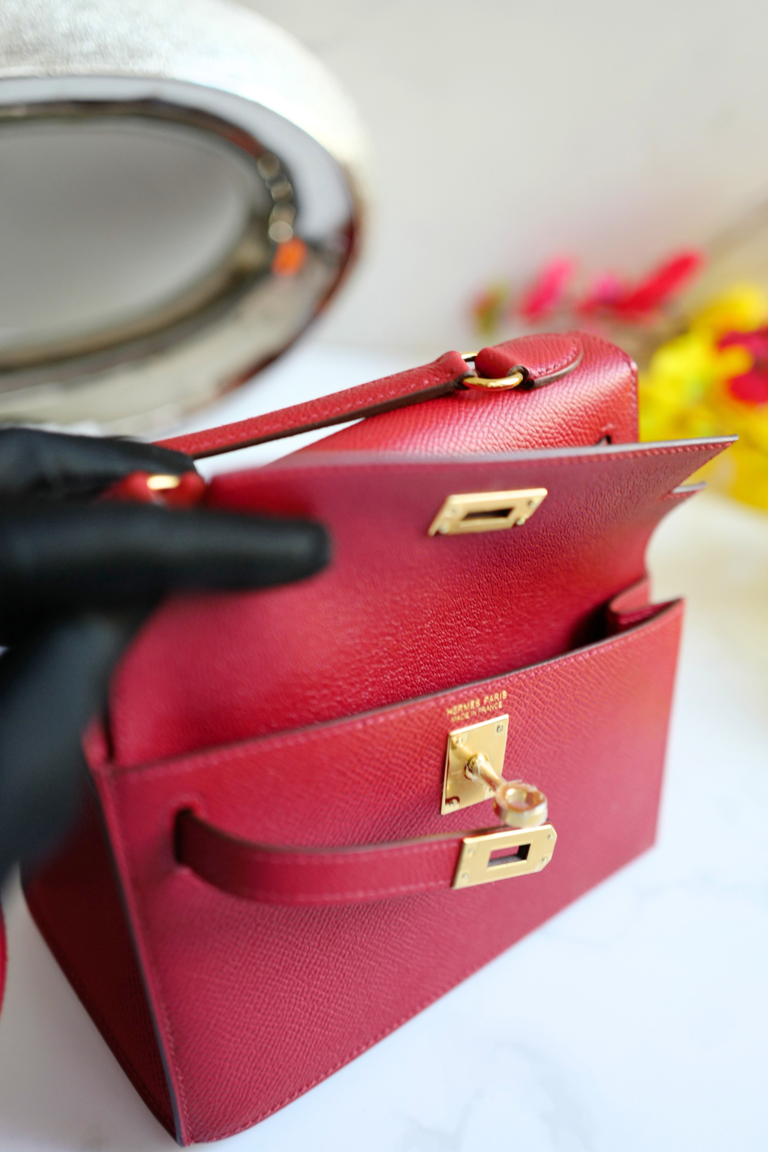 BNIB Hermès Kelly Désordre 20 Bag Rouge Pigment Epsom Leather with Gold Hardware