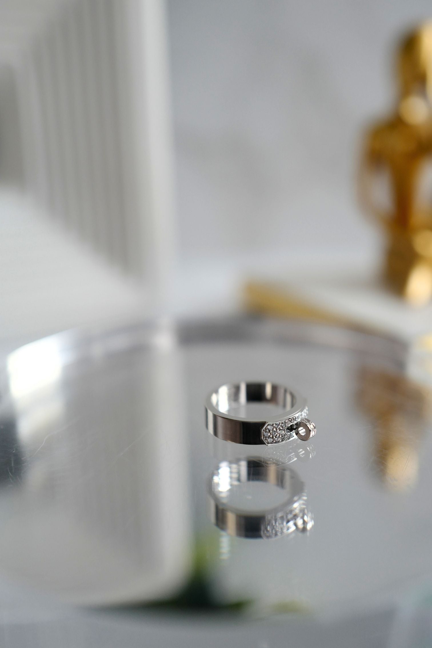 BNIB Hermes Kelly Ring in White Gold with Diamonds Size 50 $7500 Retail