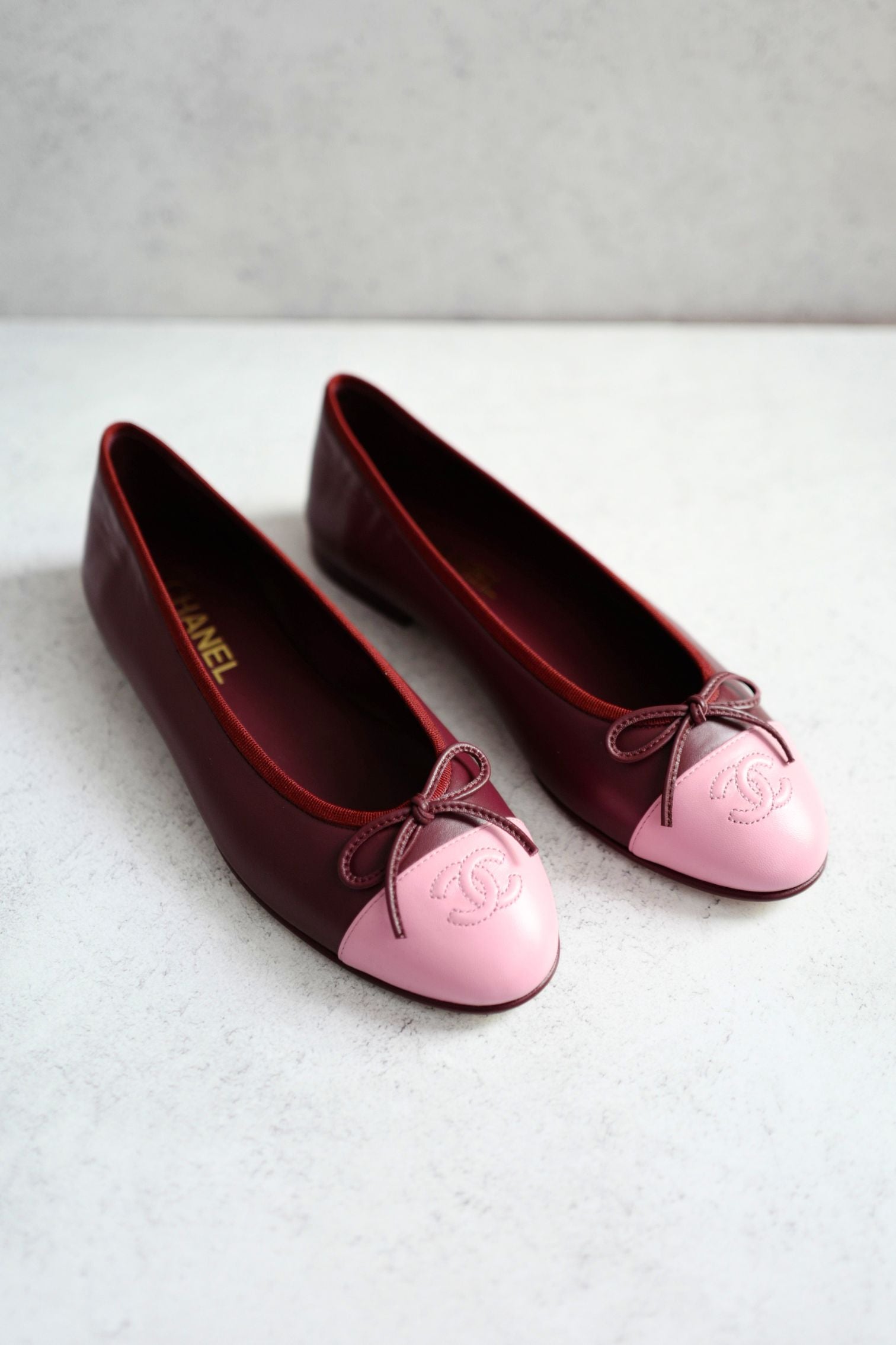 Chanel 26S Matthieu Blazy's Ballet Flats Burgundy Pink Lambskin Size 38