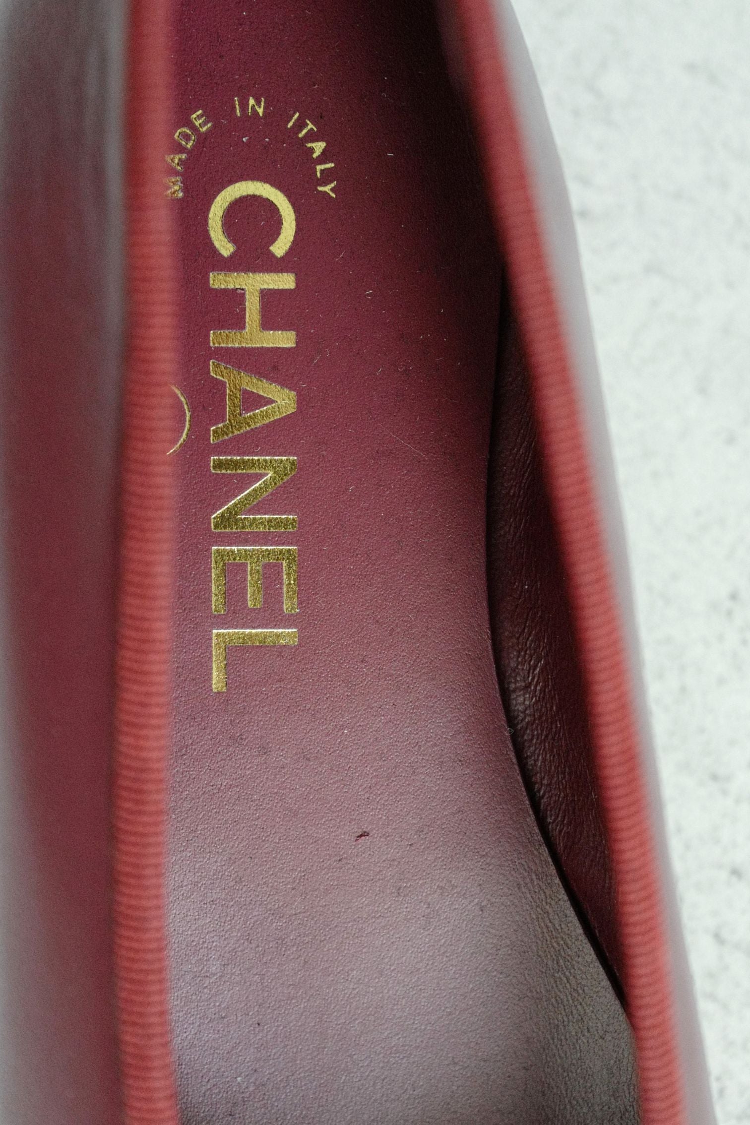 Chanel 26S Matthieu Blazy's Ballet Flats Burgundy Pink Lambskin Size 36C