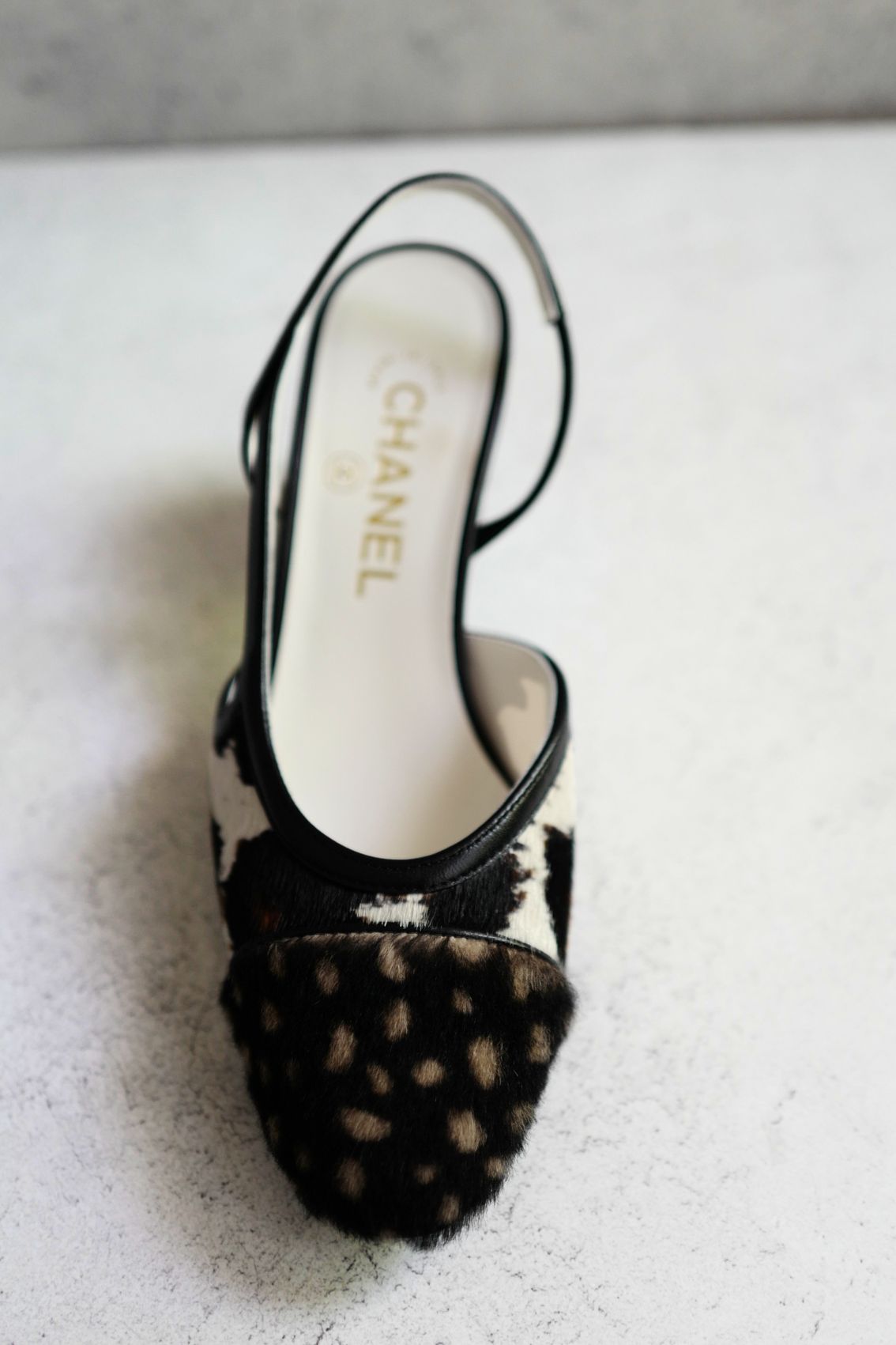 Chanel 26S Slingbacks Matthieu Blazy's White/Brown/Black Calfskin Size 38