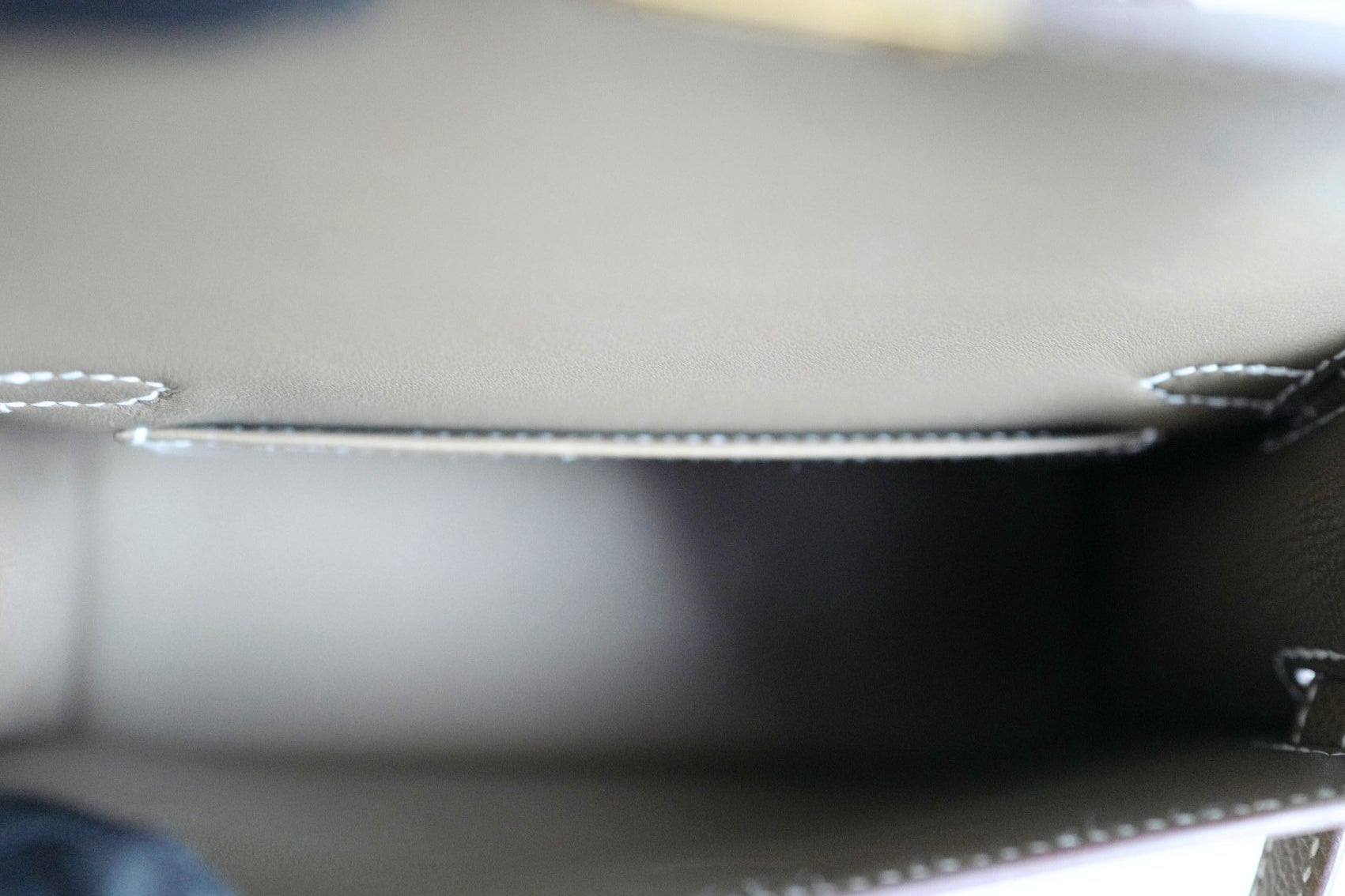 Hermès Mini Kelly Etoupe Epsom Leather Gold Hardware 2024 W Stamp