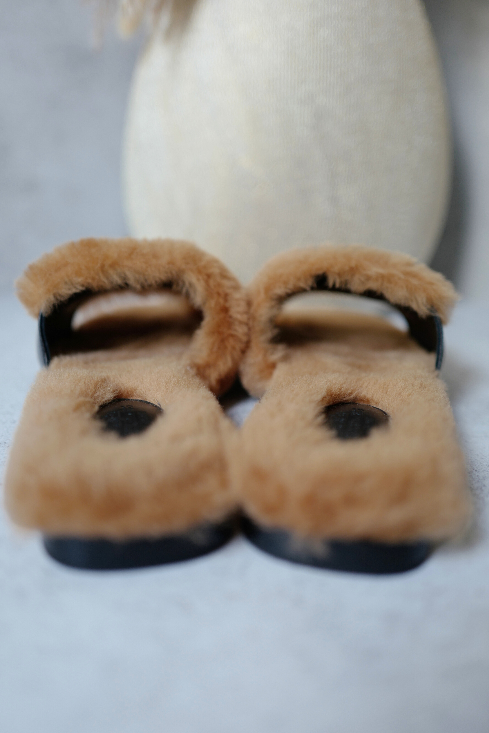BNIB Hermès Giulia Sandals Shearling & Calfskin Naturel/Noir Palladium 38.5